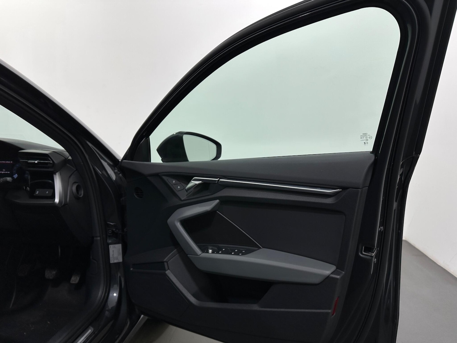 Used Audi A3 2023 for sale - 78115330: Photo 33