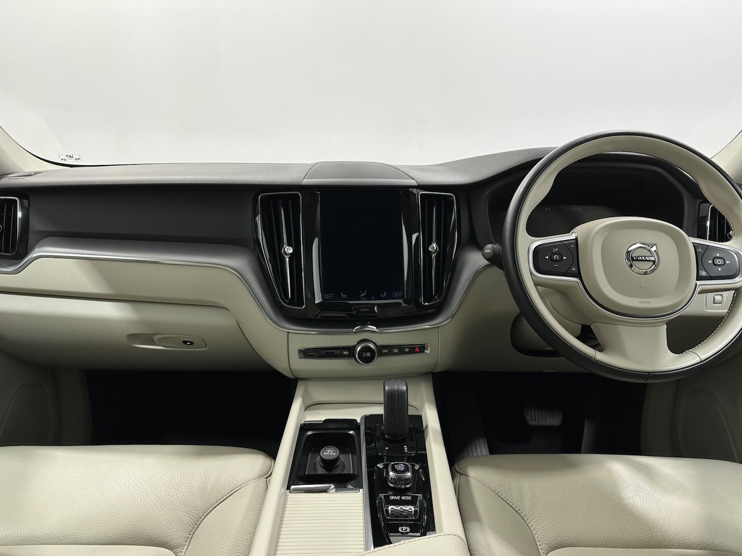 Used Volvo XC60 2021 for sale - 77203887: Photo 19