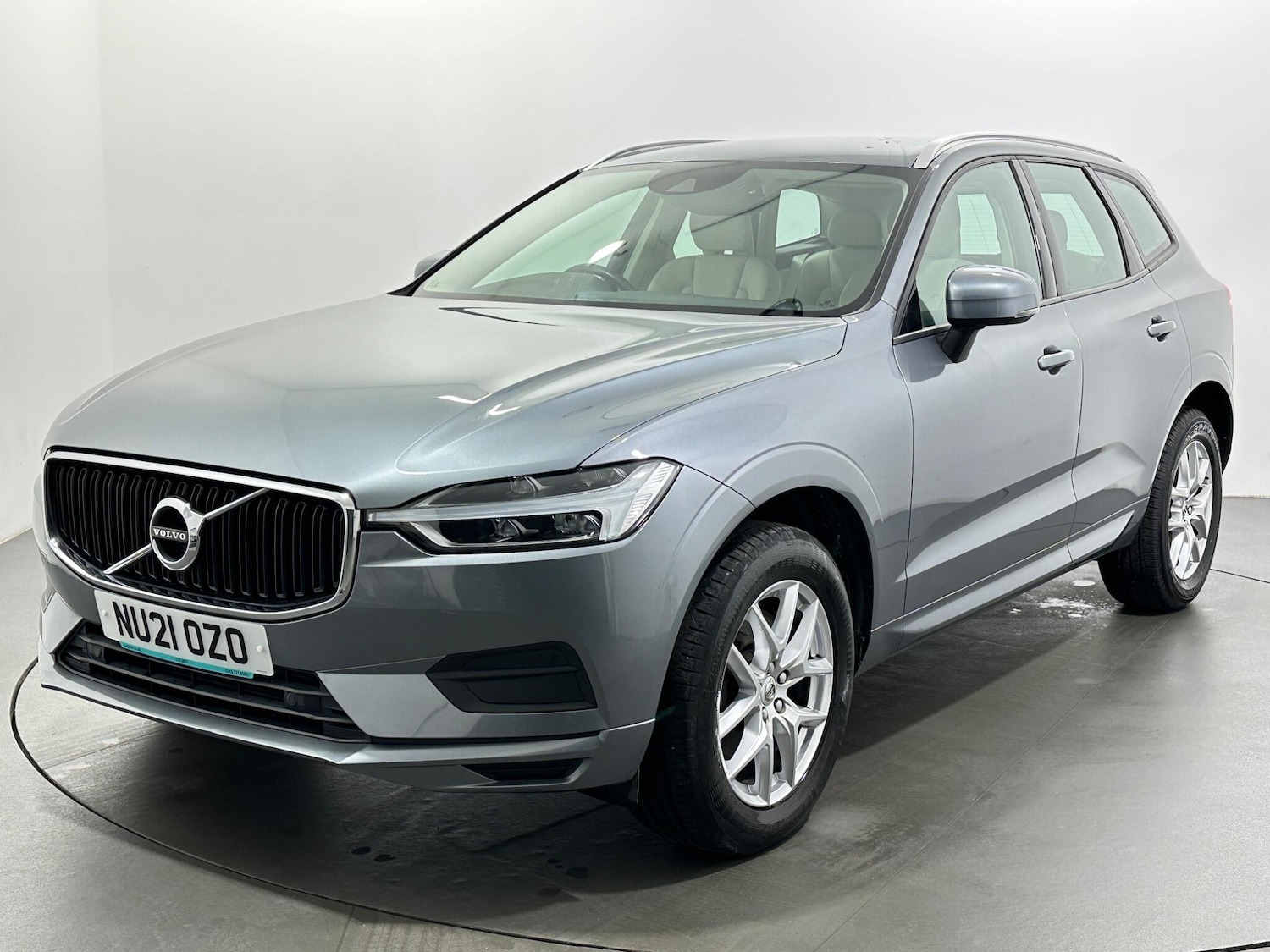 Used Volvo XC60 2021 for sale - 77203887: Photo 4