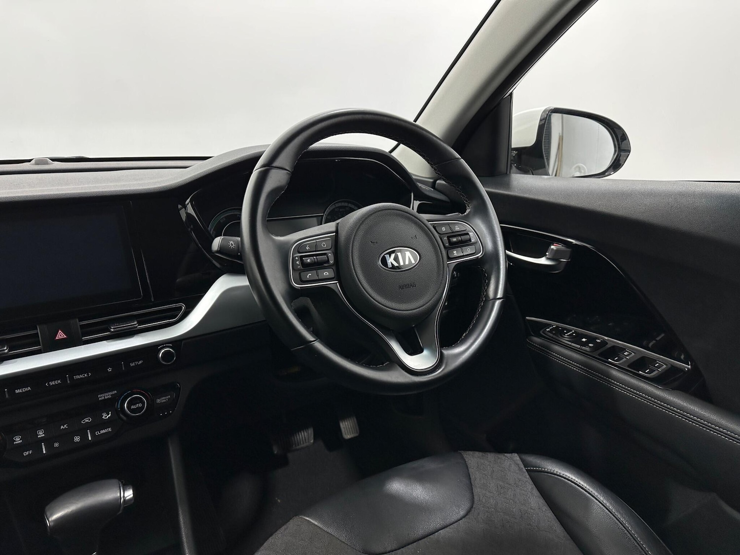 Used Kia Niro 2020 for sale - 76878861: Photo 11