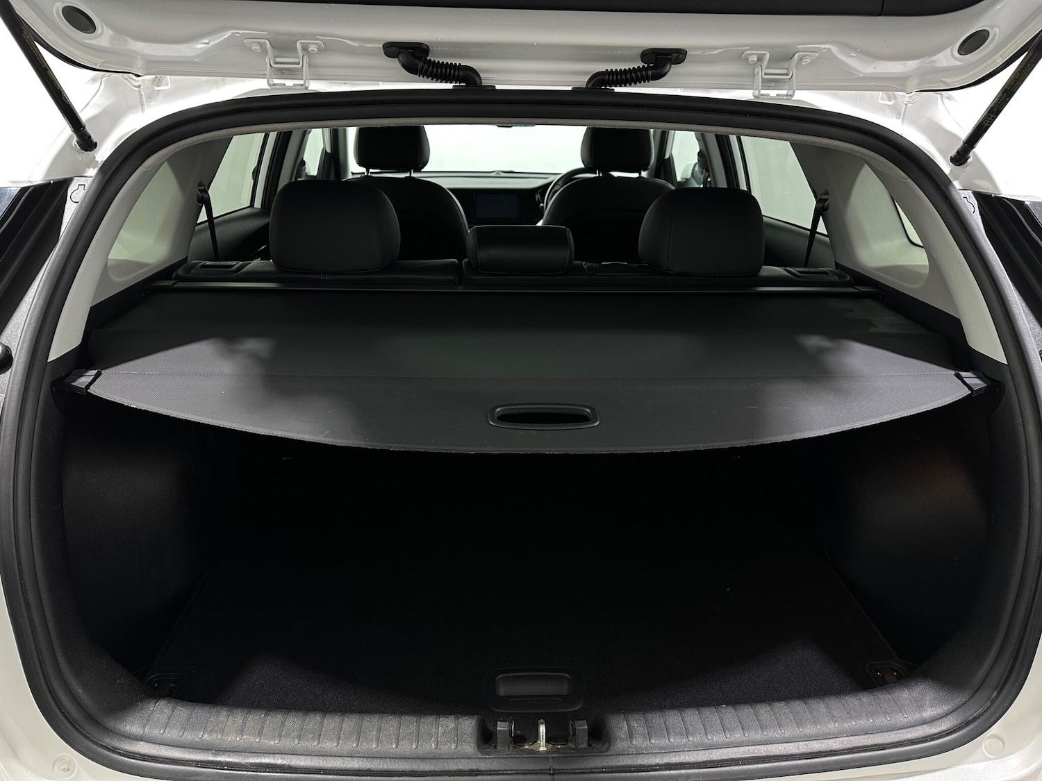 Used Kia Niro 2020 for sale - 76878861: Photo 44