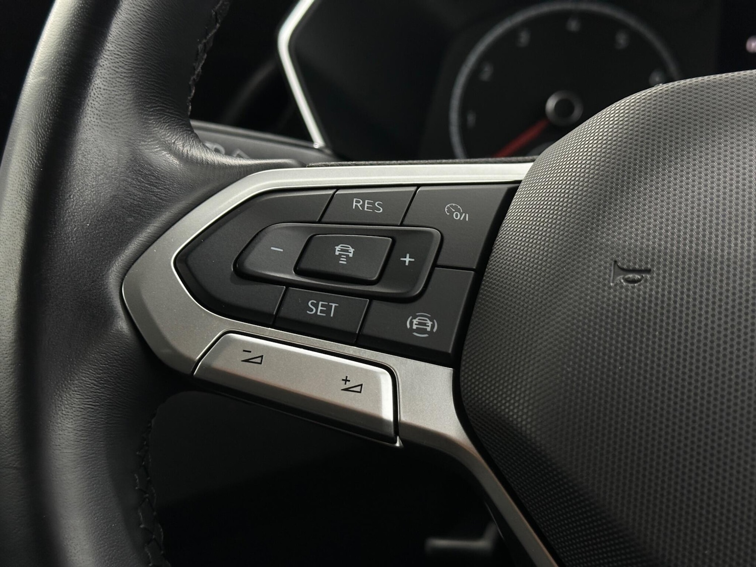 Used Volkswagen T-Cross 2021 for sale - 76878882: Photo 13