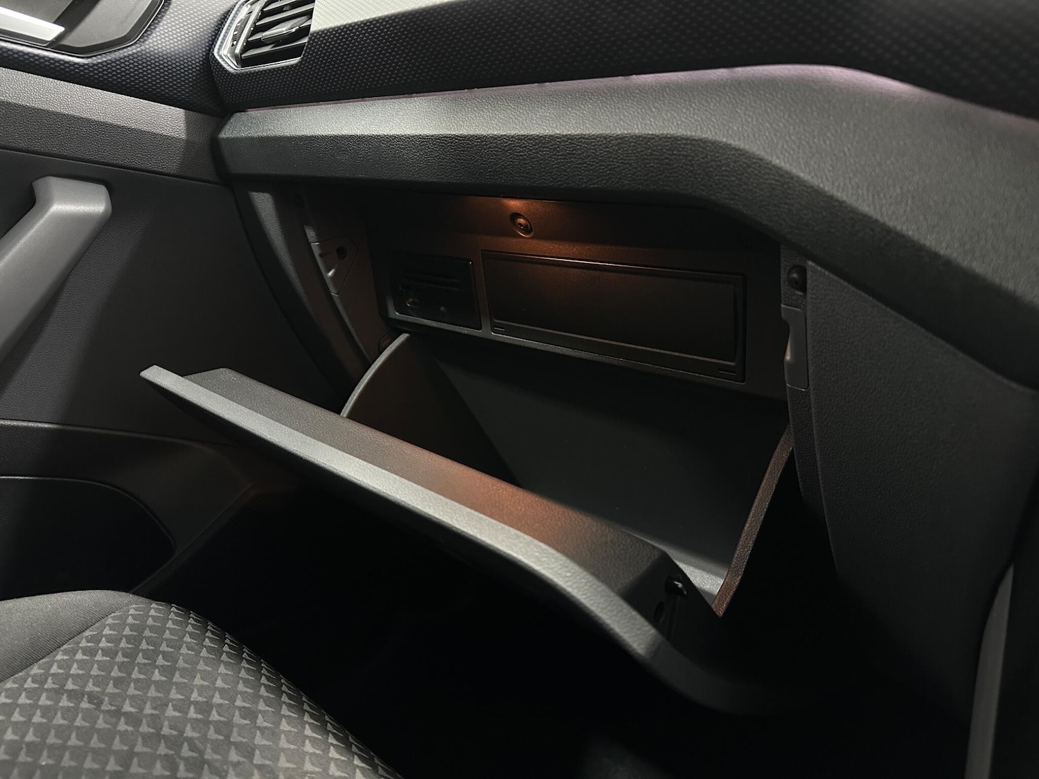 Used Volkswagen T-Cross 2021 for sale - 76878882: Photo 25