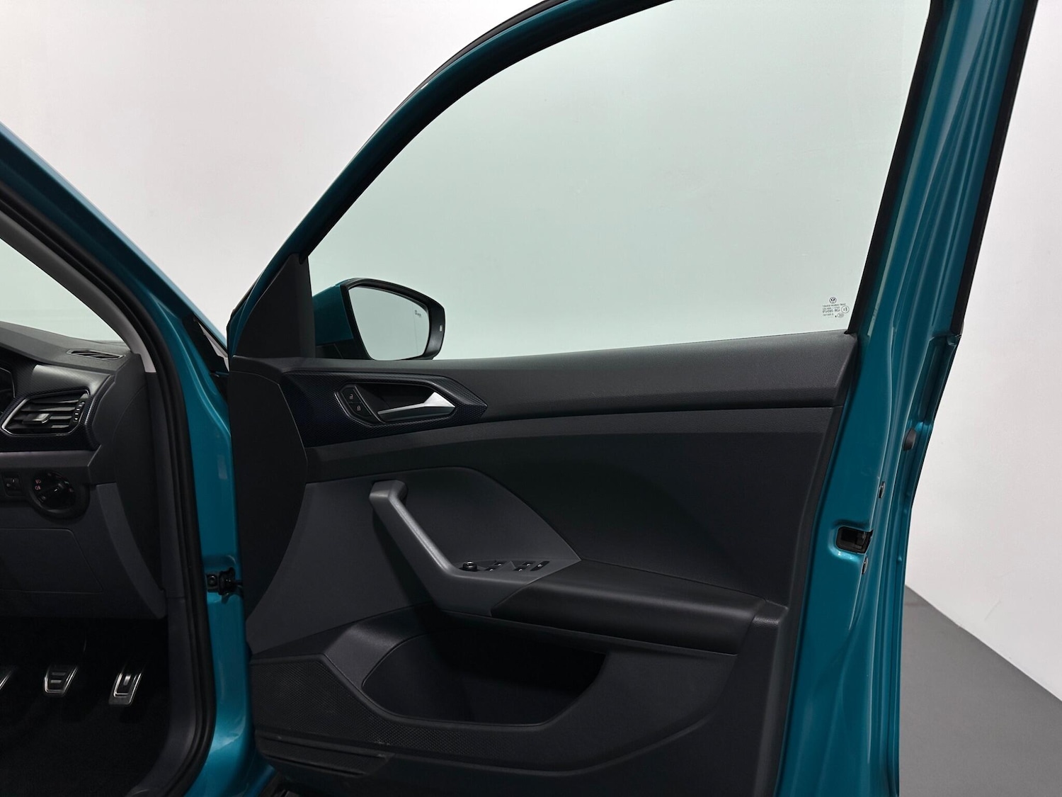 Used Volkswagen T-Cross 2021 for sale - 76878882: Photo 30