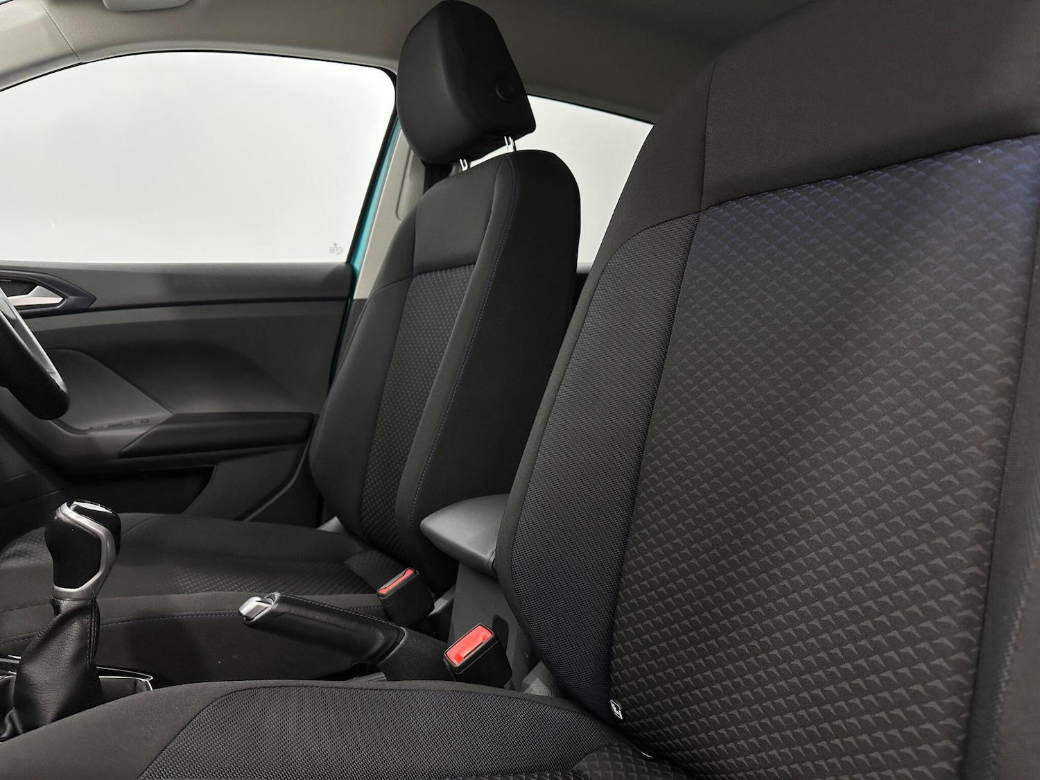 Used Volkswagen T-Cross 2021 for sale - 76878882: Photo 32