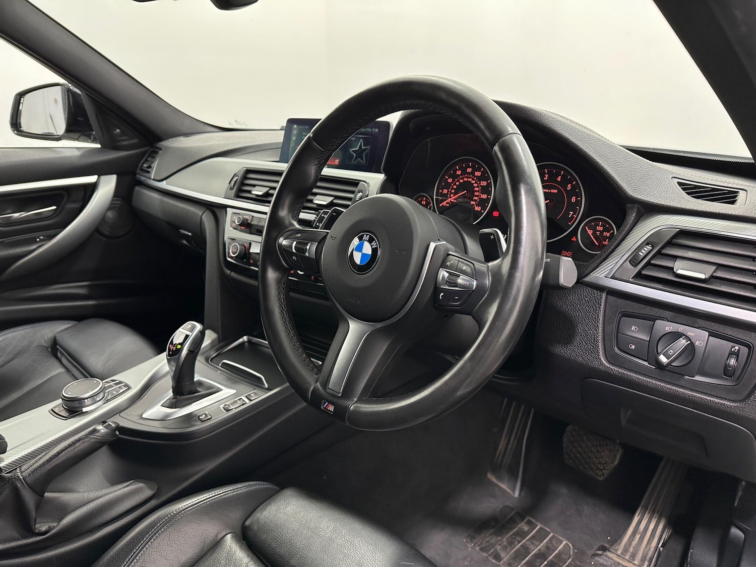 Used BMW 3 Series 2017 for sale - 78203973: Photo 10