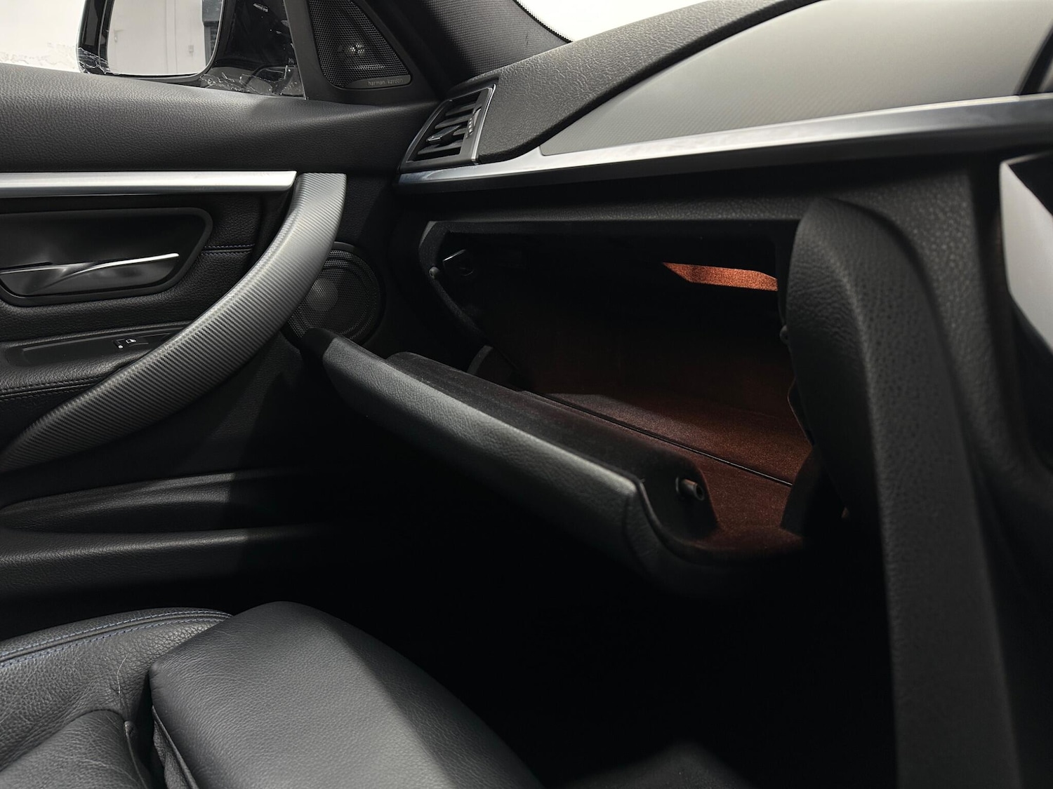 Used BMW 3 Series 2017 for sale - 78203973: Photo 27