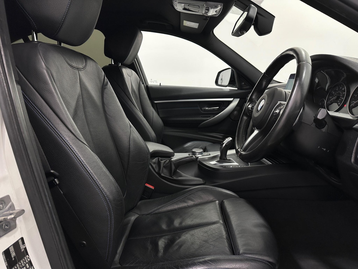 Used BMW 3 Series 2017 for sale - 78203973: Photo 30