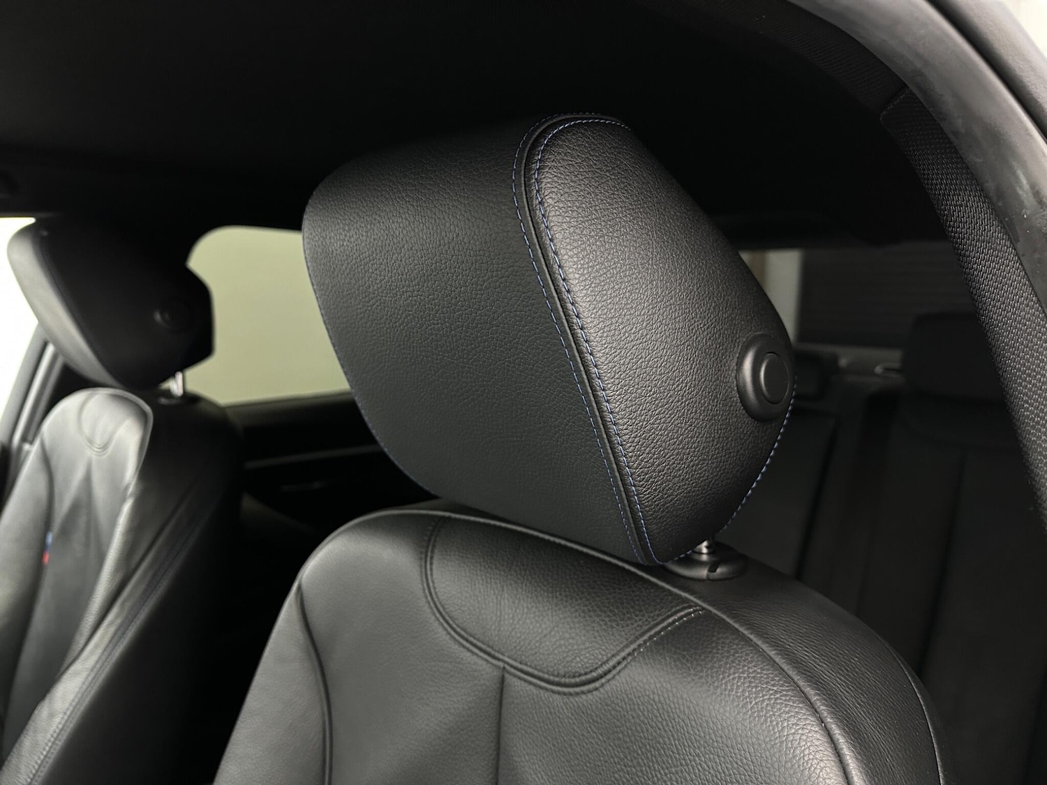 Used BMW 3 Series 2017 for sale - 78203973: Photo 36