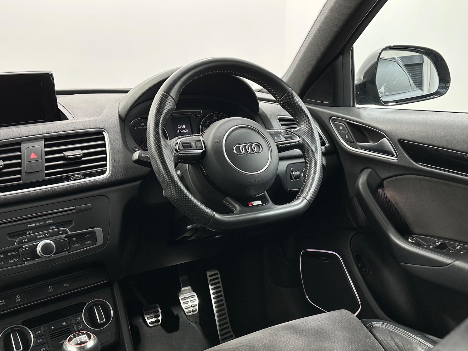 Used Audi Q3 2018 for sale - 76878852: Photo 11