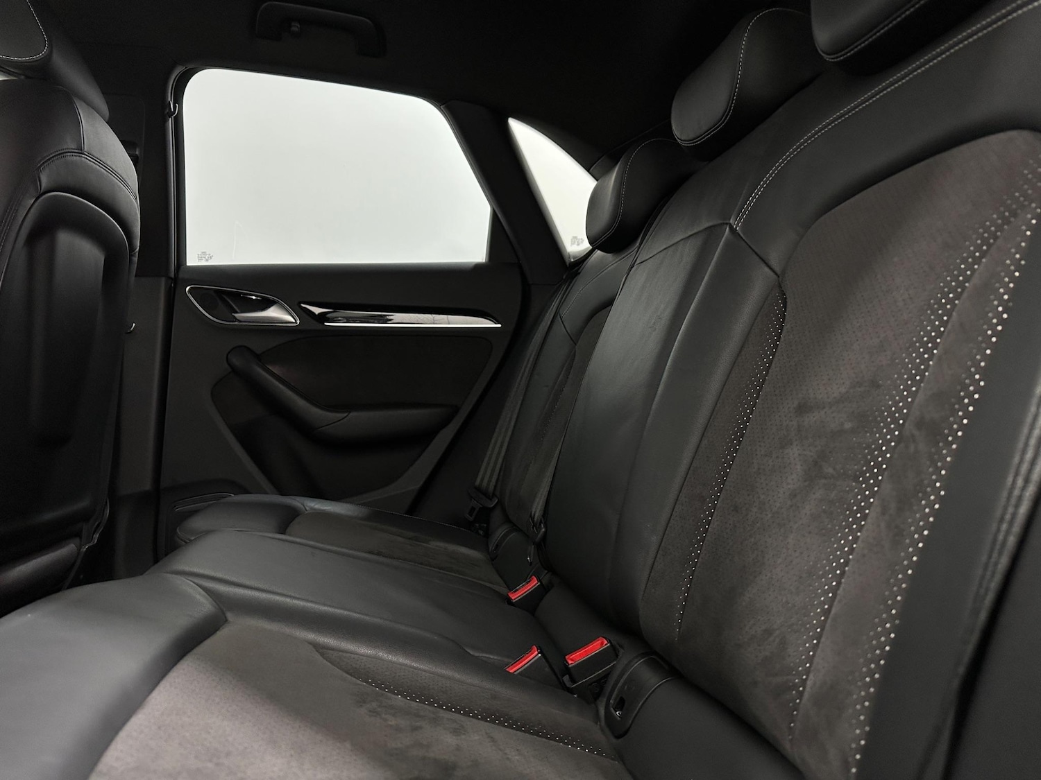 Used Audi Q3 2018 for sale - 76878852: Photo 38