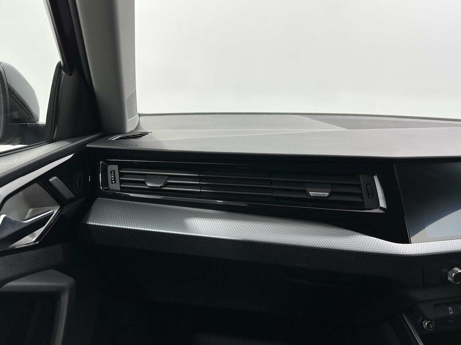 Used Audi A1 2019 for sale - 78185409: Photo 28