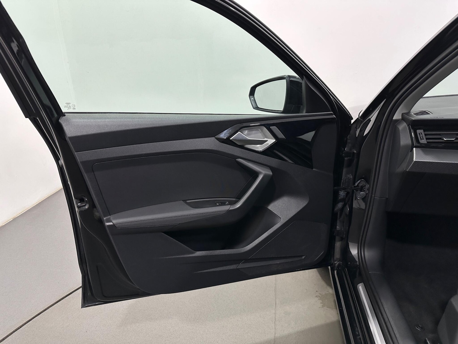 Used Audi A1 2019 for sale - 78185409: Photo 36