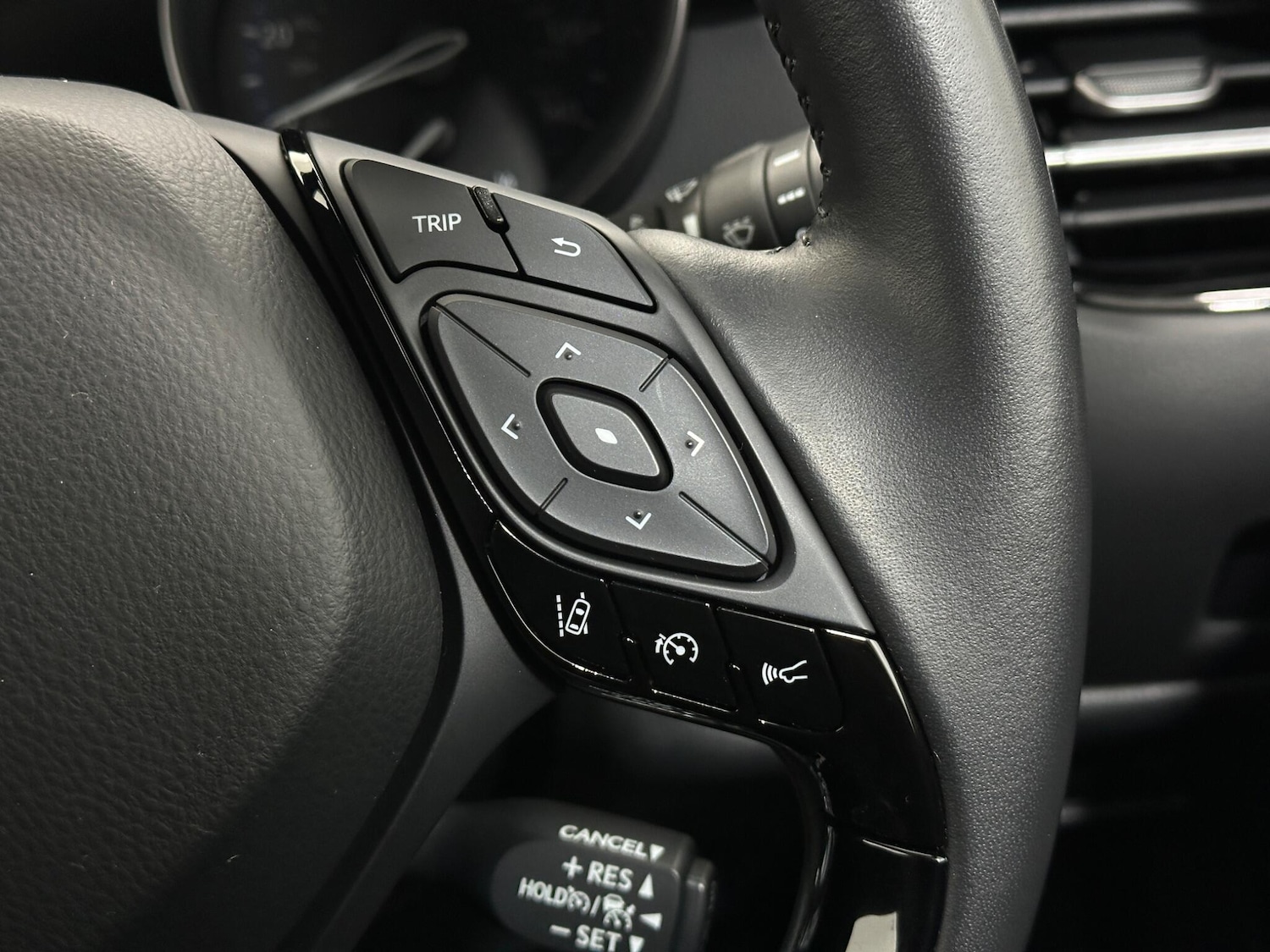 Used Toyota C-HR 2021 for sale - 77202929: Photo 15