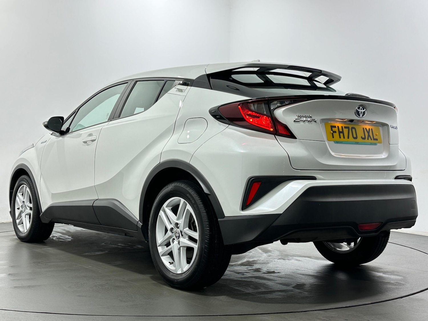 Used Toyota C-HR 2021 for sale - 77202929: Photo 43