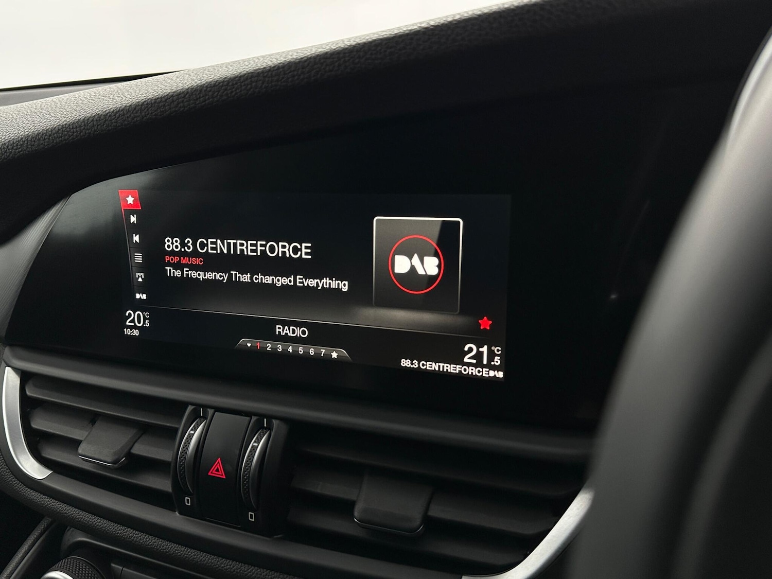 Used Alfa Romeo Giulia 2017 for sale - 77559715: Photo 25