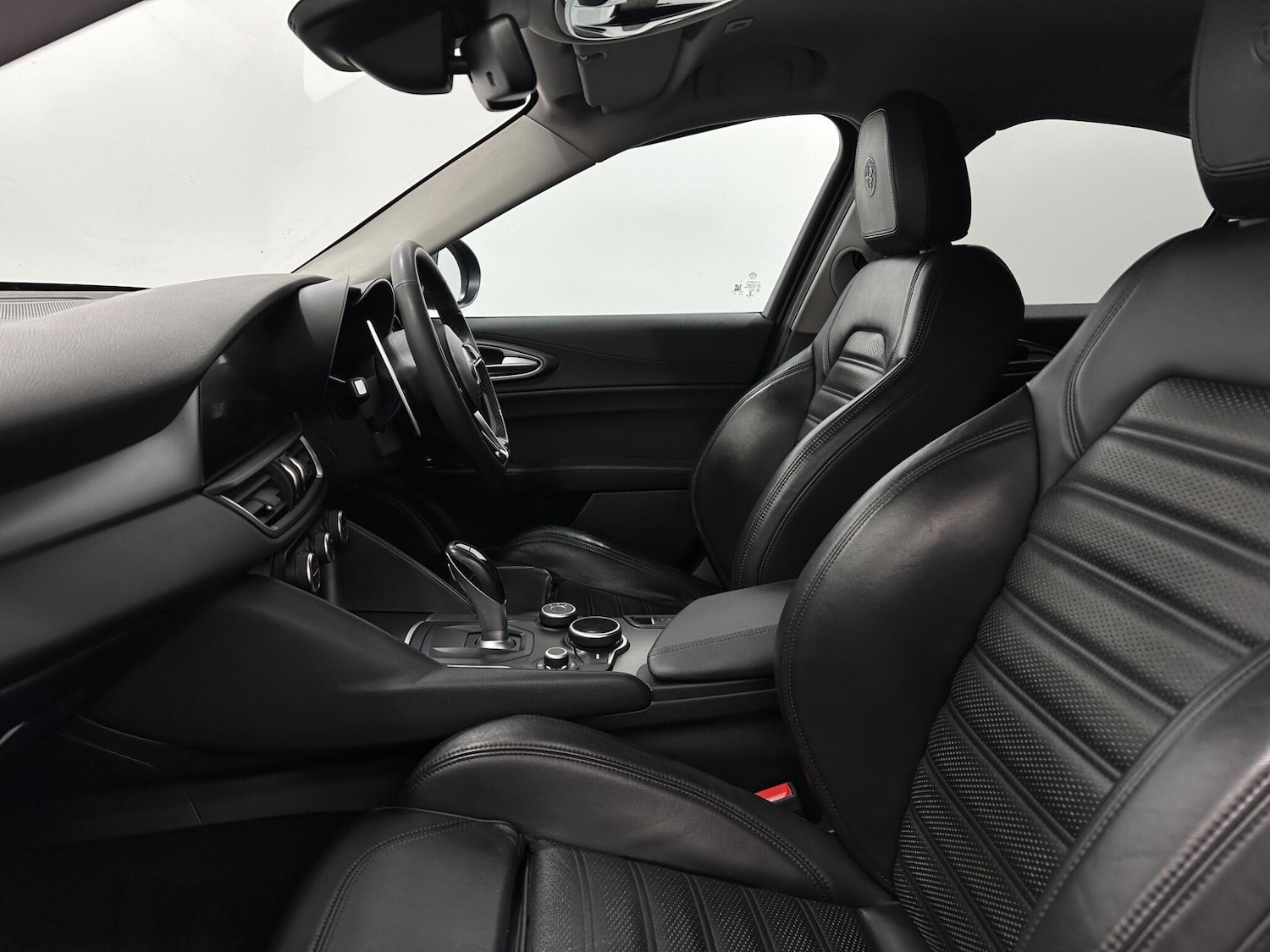 Used Alfa Romeo Giulia 2017 for sale - 77559715: Photo 34