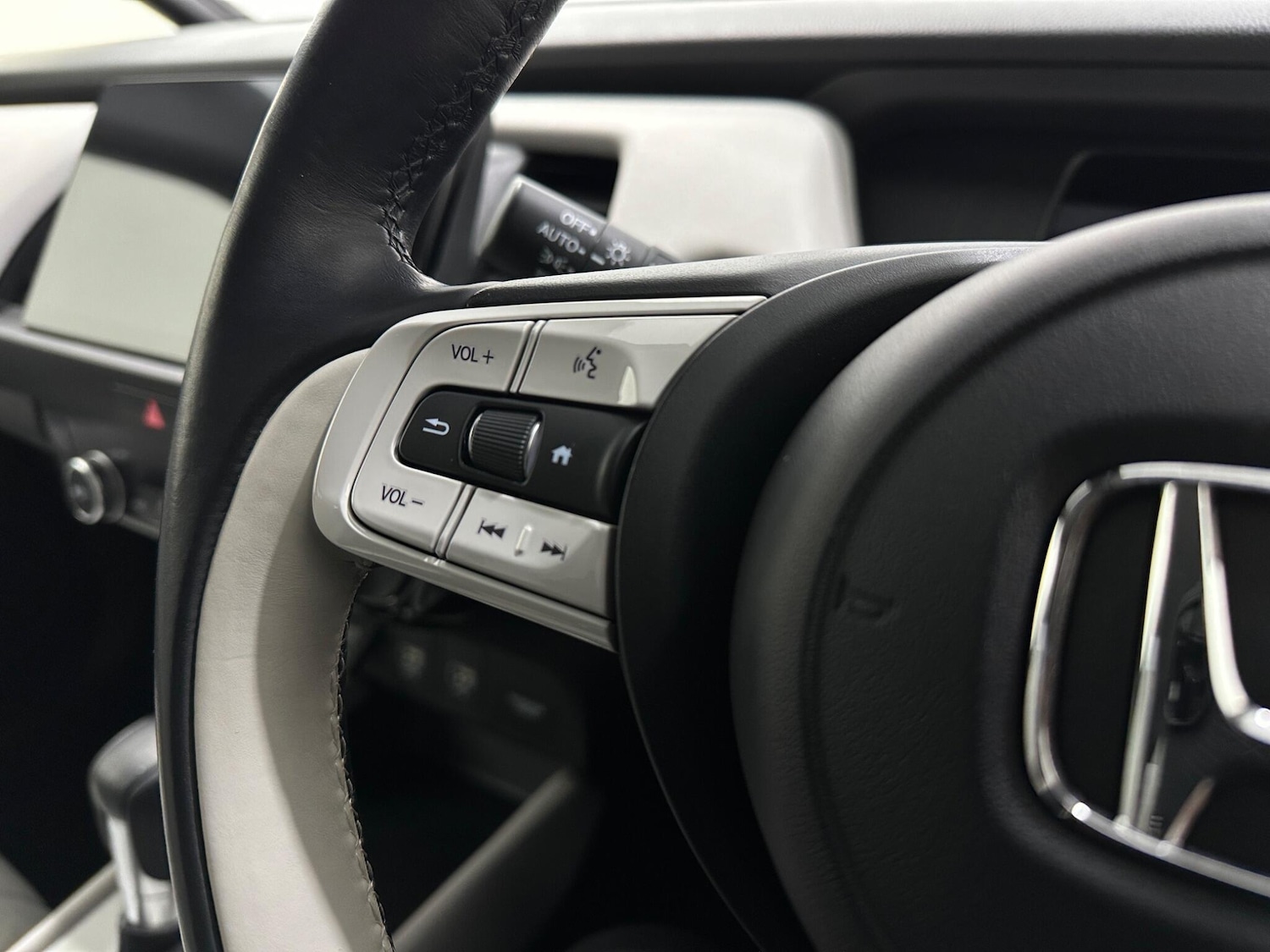 Used Honda Jazz 2021 for sale - 76878913: Photo 14