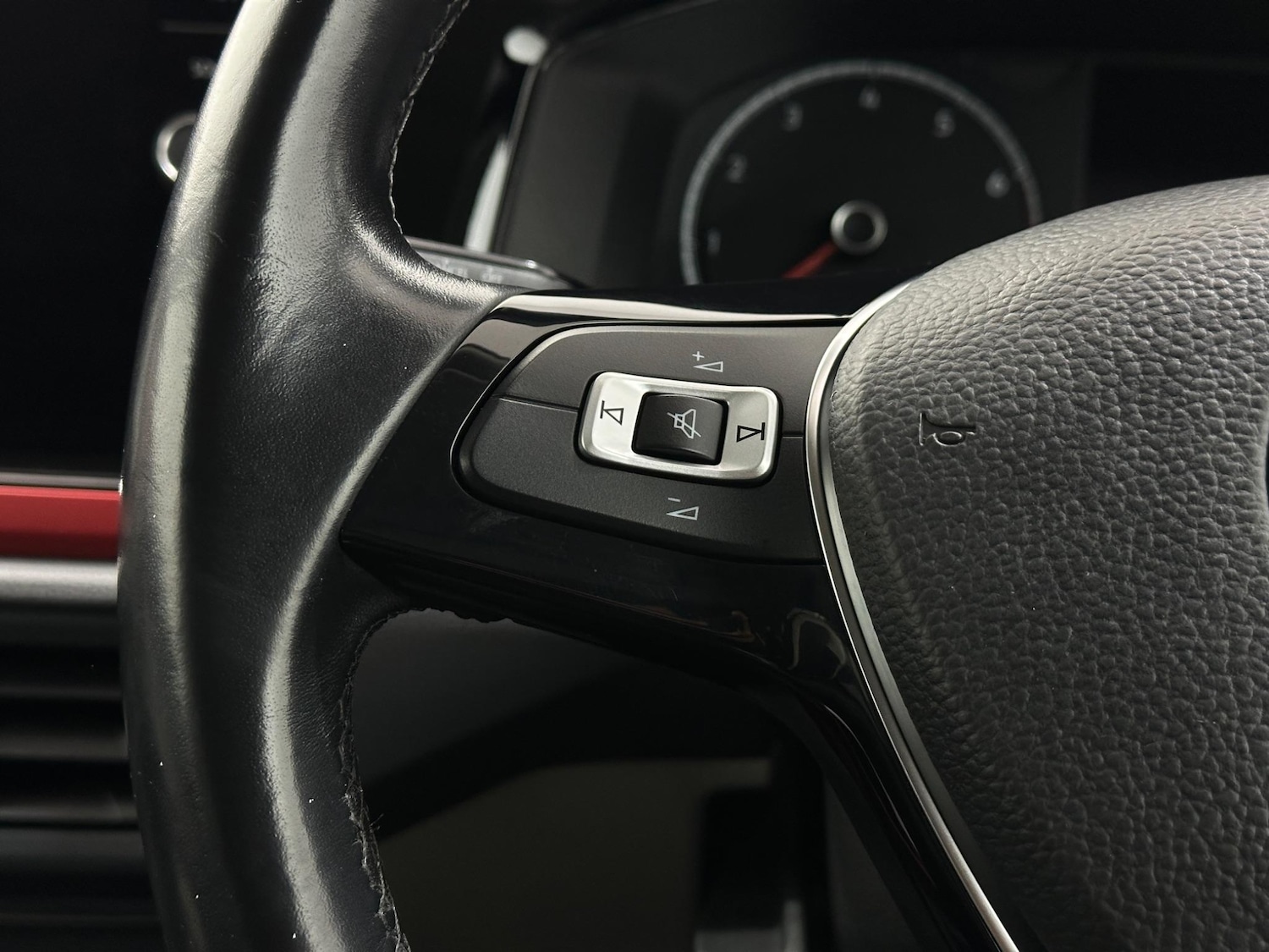 Used Volkswagen Polo 2020 for sale - 76878546: Photo 13