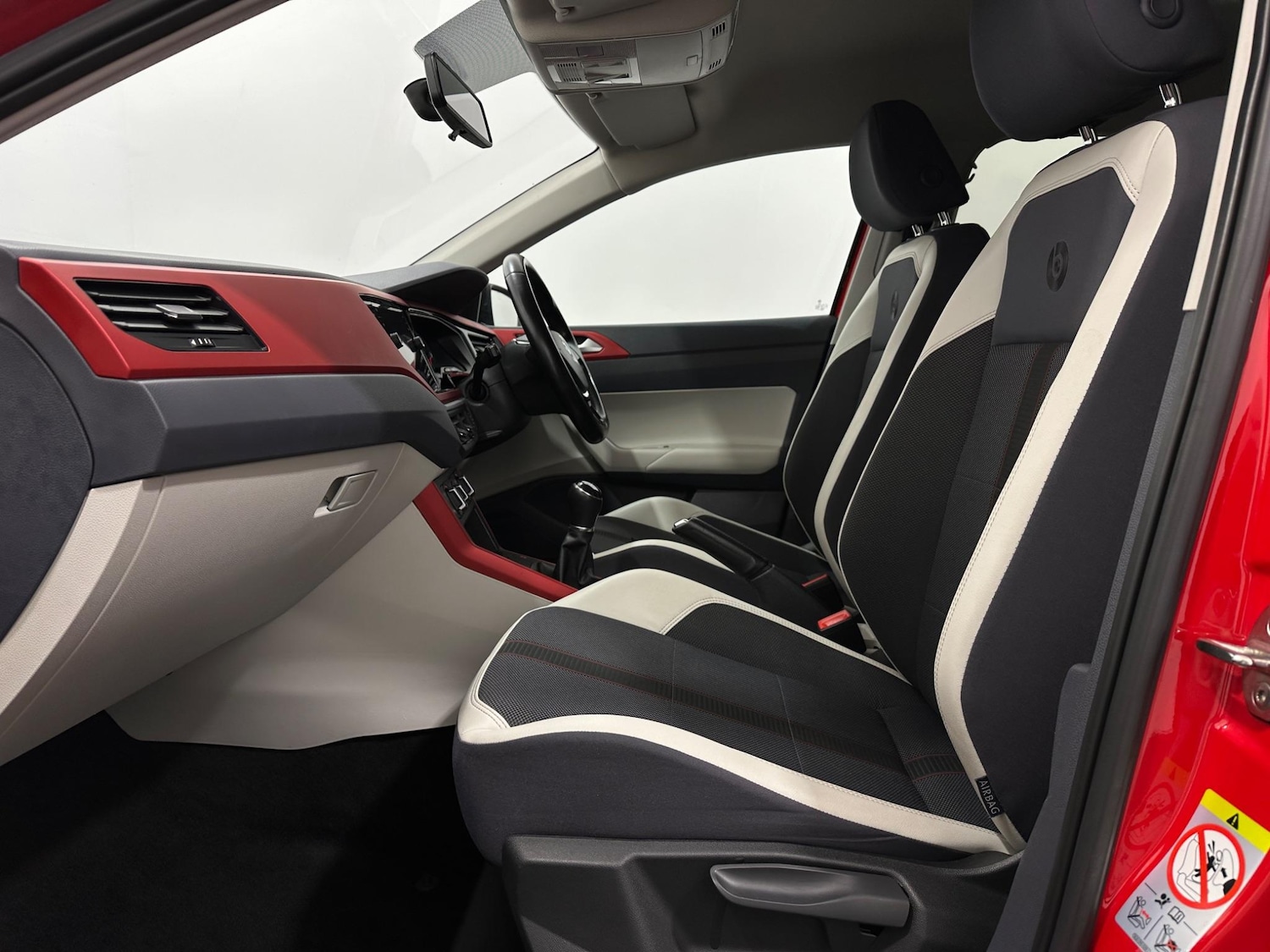 Used Volkswagen Polo 2020 for sale - 76878546: Photo 30