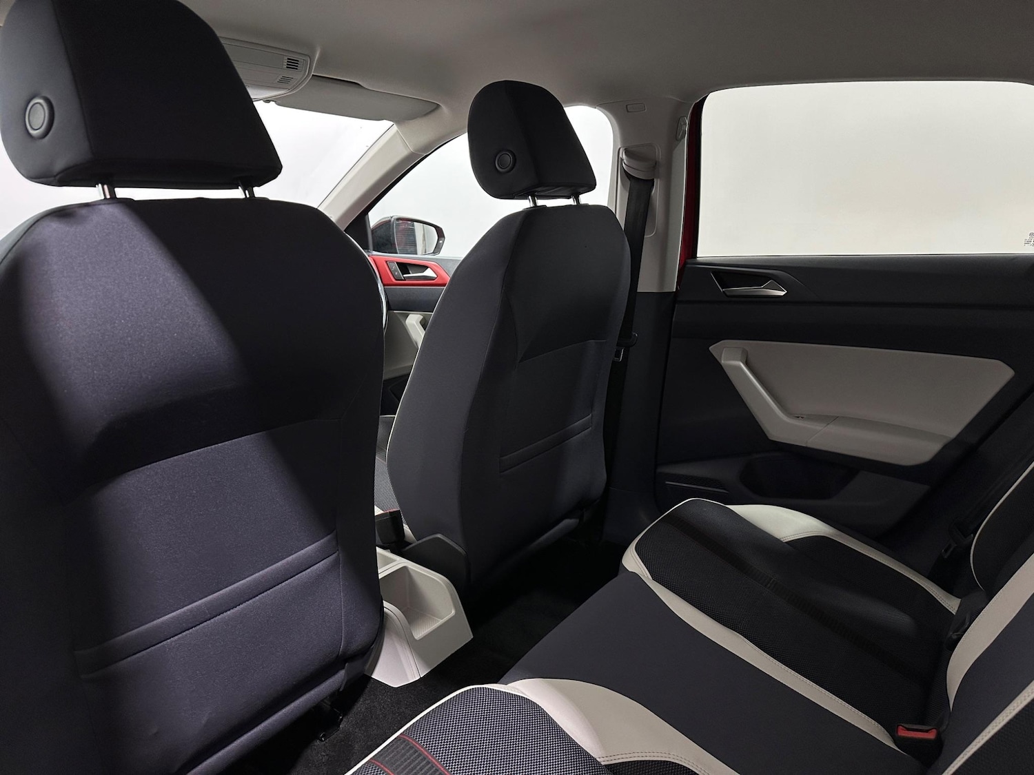 Used Volkswagen Polo 2020 for sale - 76878546: Photo 34