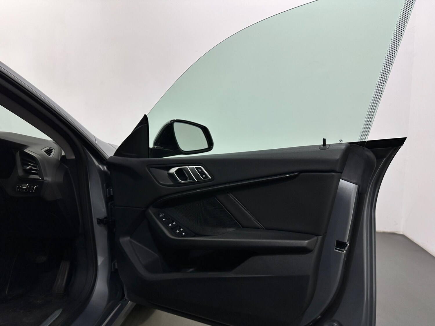 Used BMW 2 Series 2022 for sale - 77909200: Photo 33