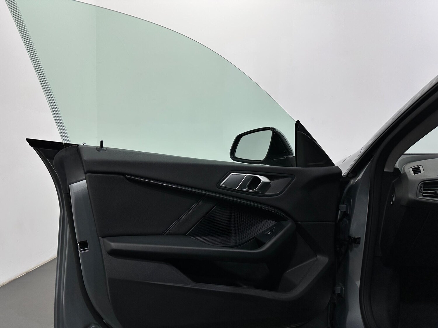 Used BMW 2 Series 2022 for sale - 77909200: Photo 37