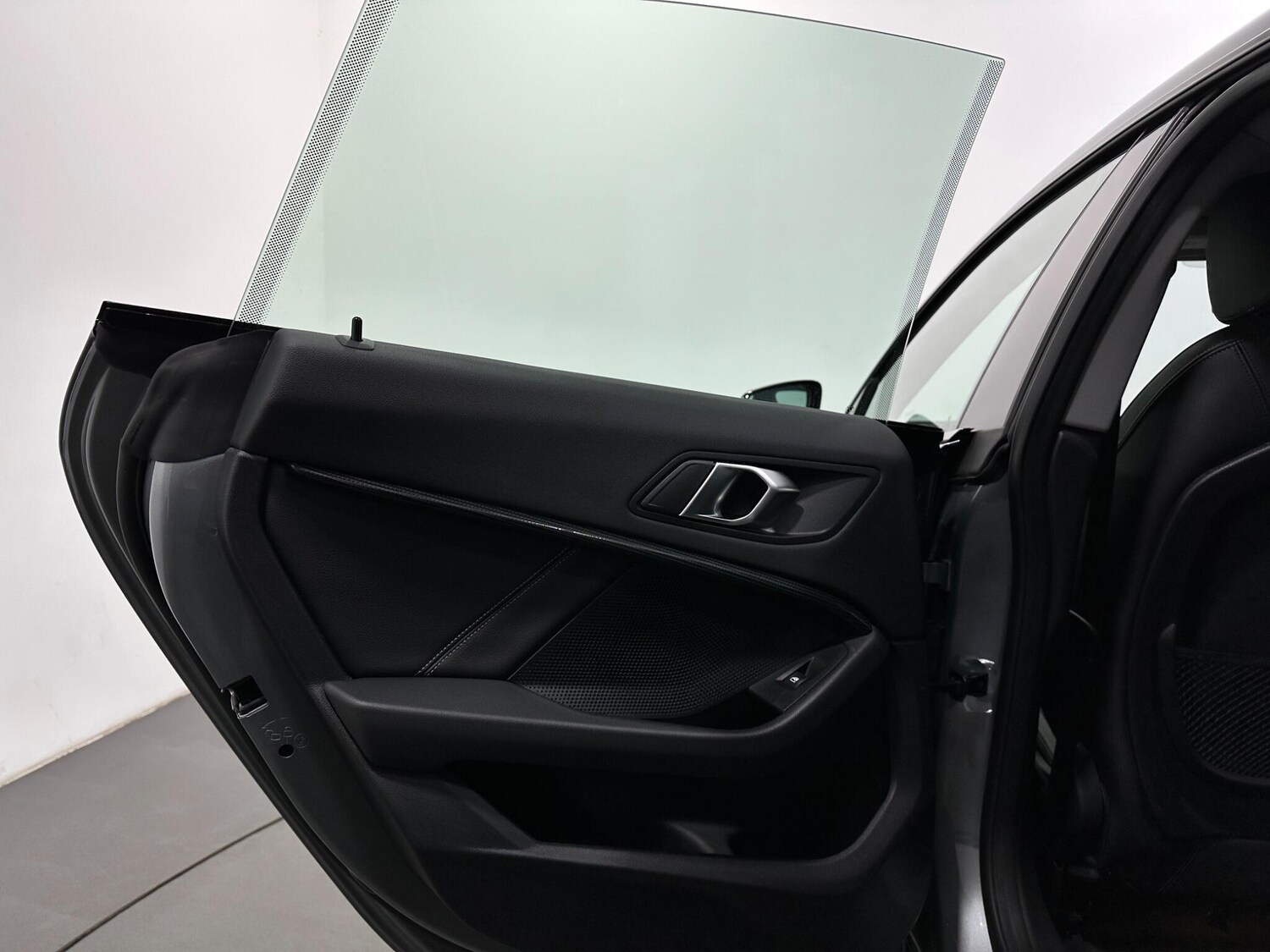 Used BMW 2 Series 2022 for sale - 77909200: Photo 40