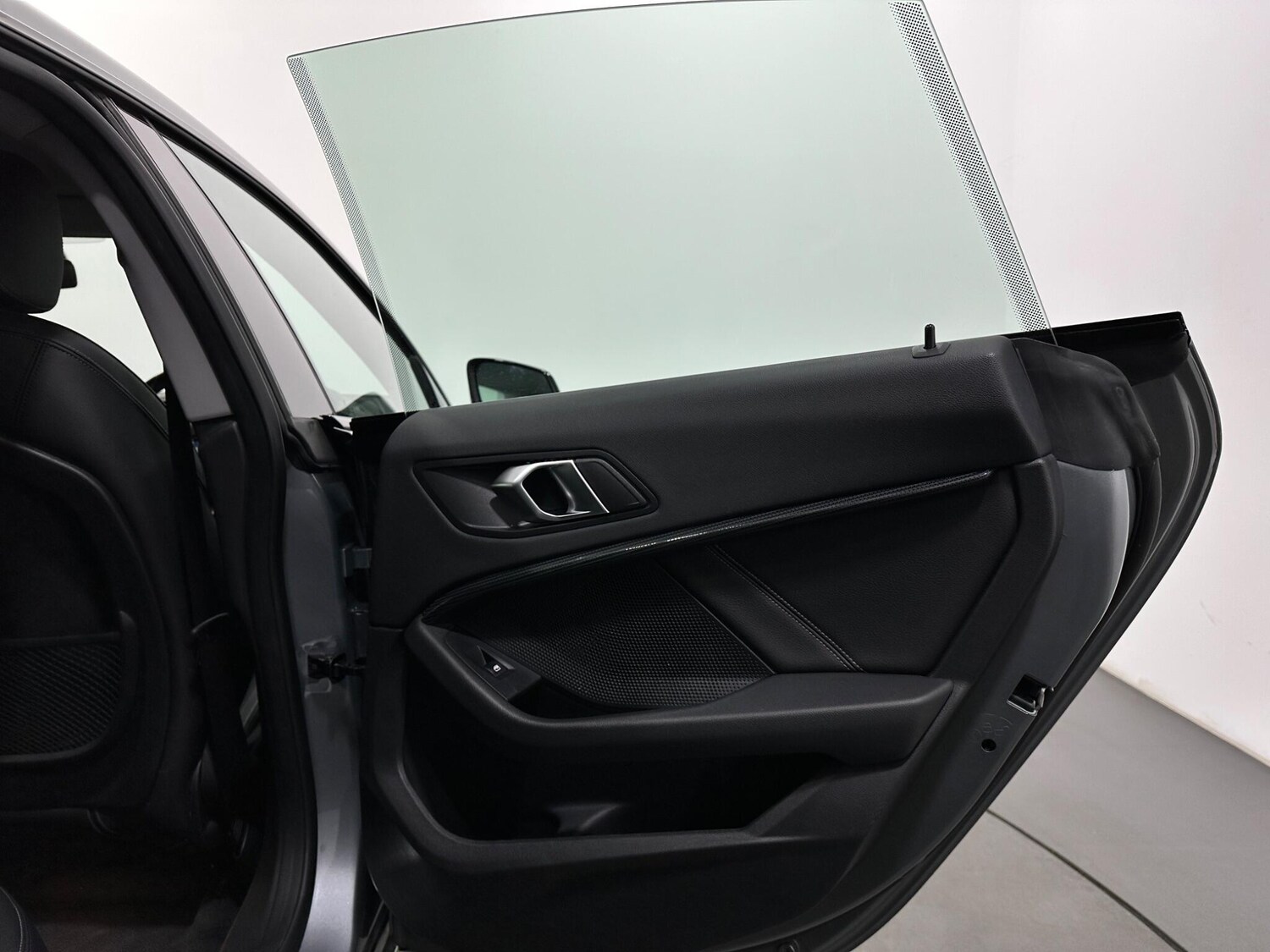 Used BMW 2 Series 2022 for sale - 77909200: Photo 43