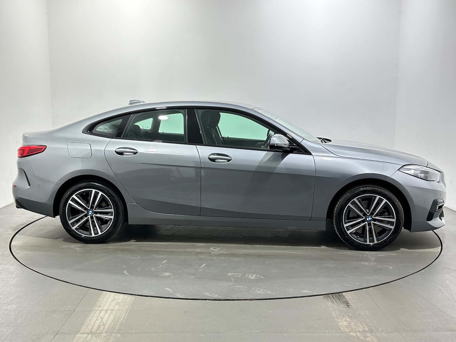 Used BMW 2 Series 2022 for sale - 77909200: Photo 9