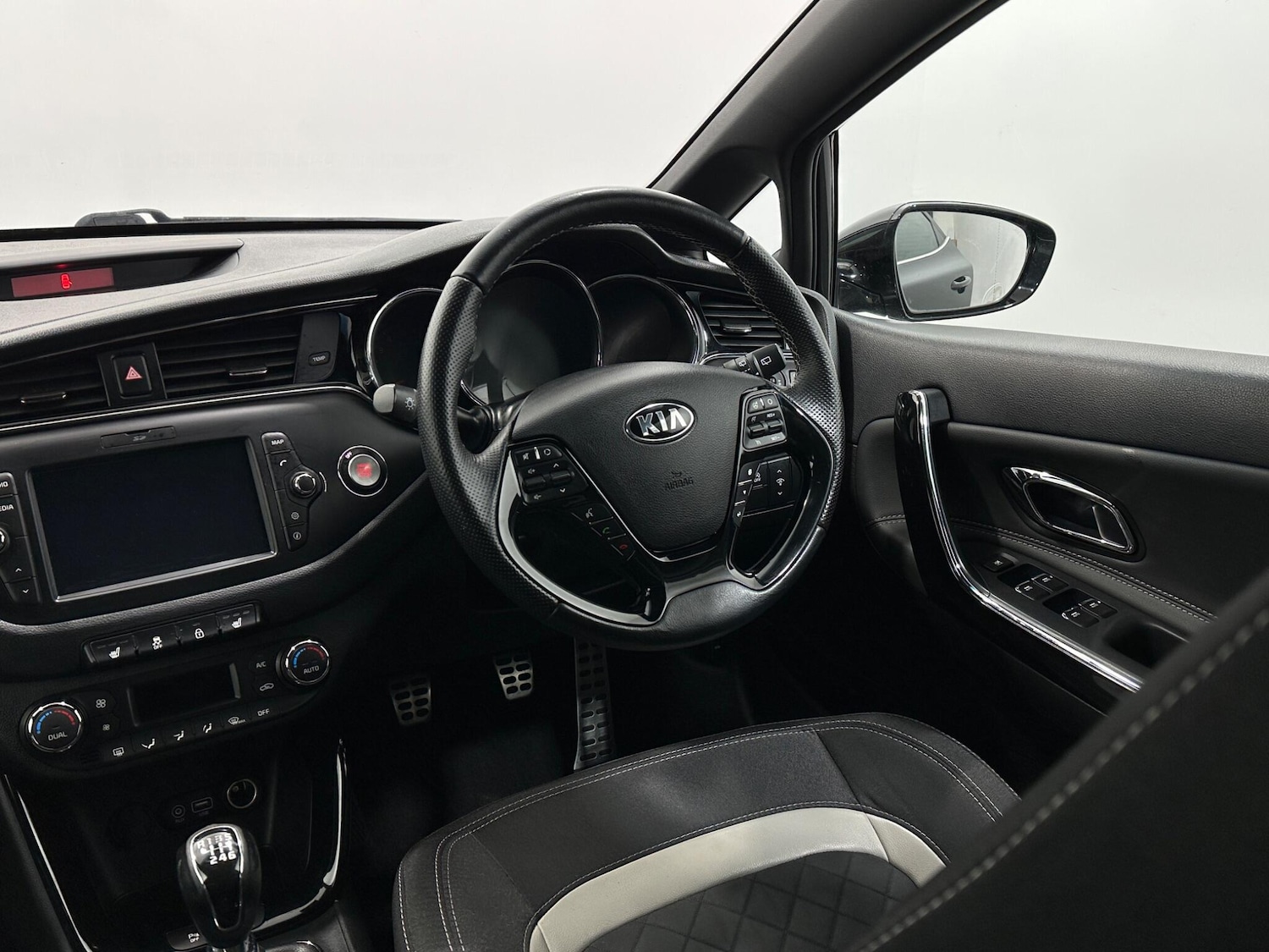 Used Kia Ceed 2018 for sale - 77377381: Photo 12