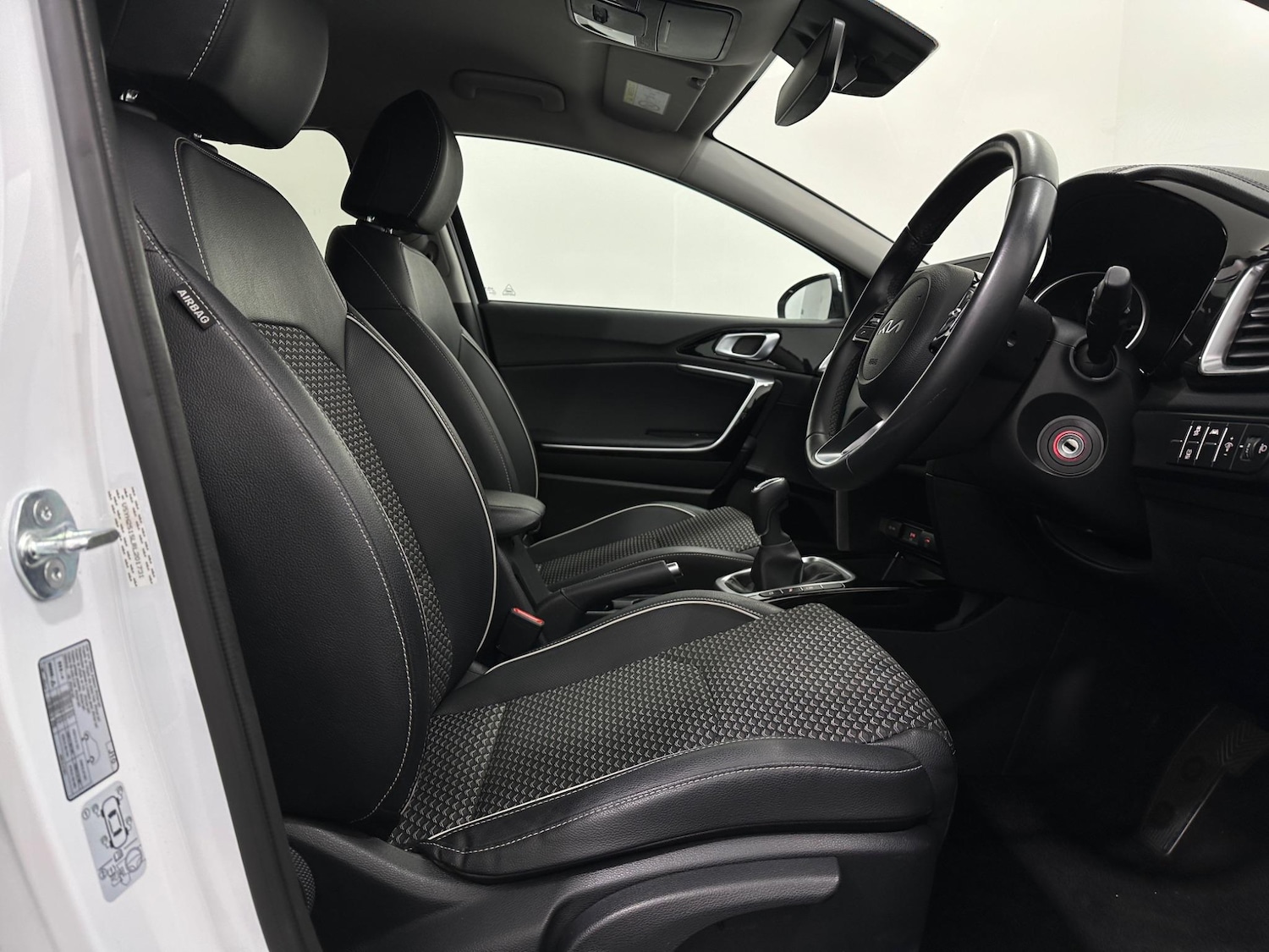 Used Kia Ceed for sale - 78205453: Photo 29