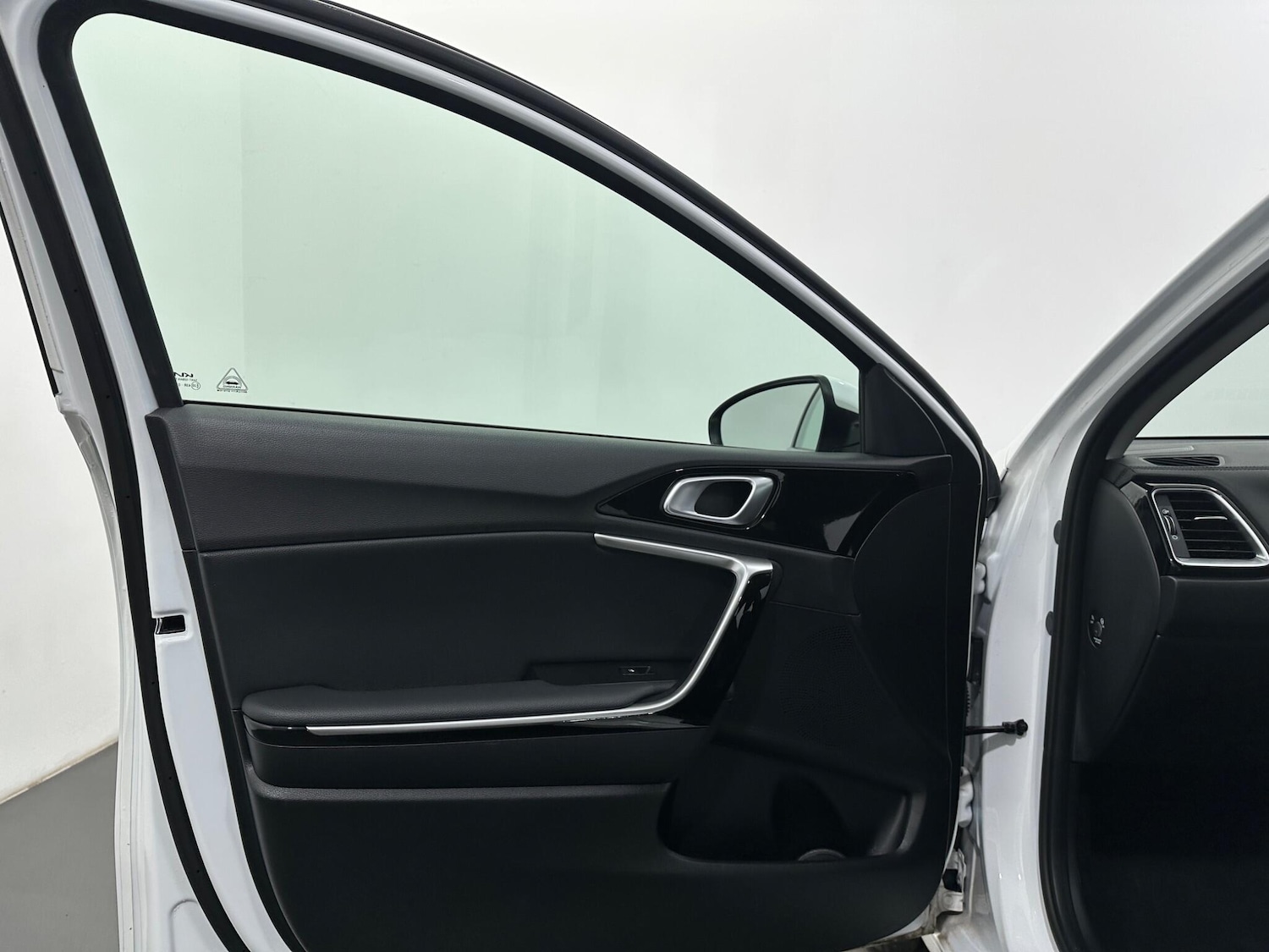 Used Kia Ceed for sale - 78205453: Photo 36