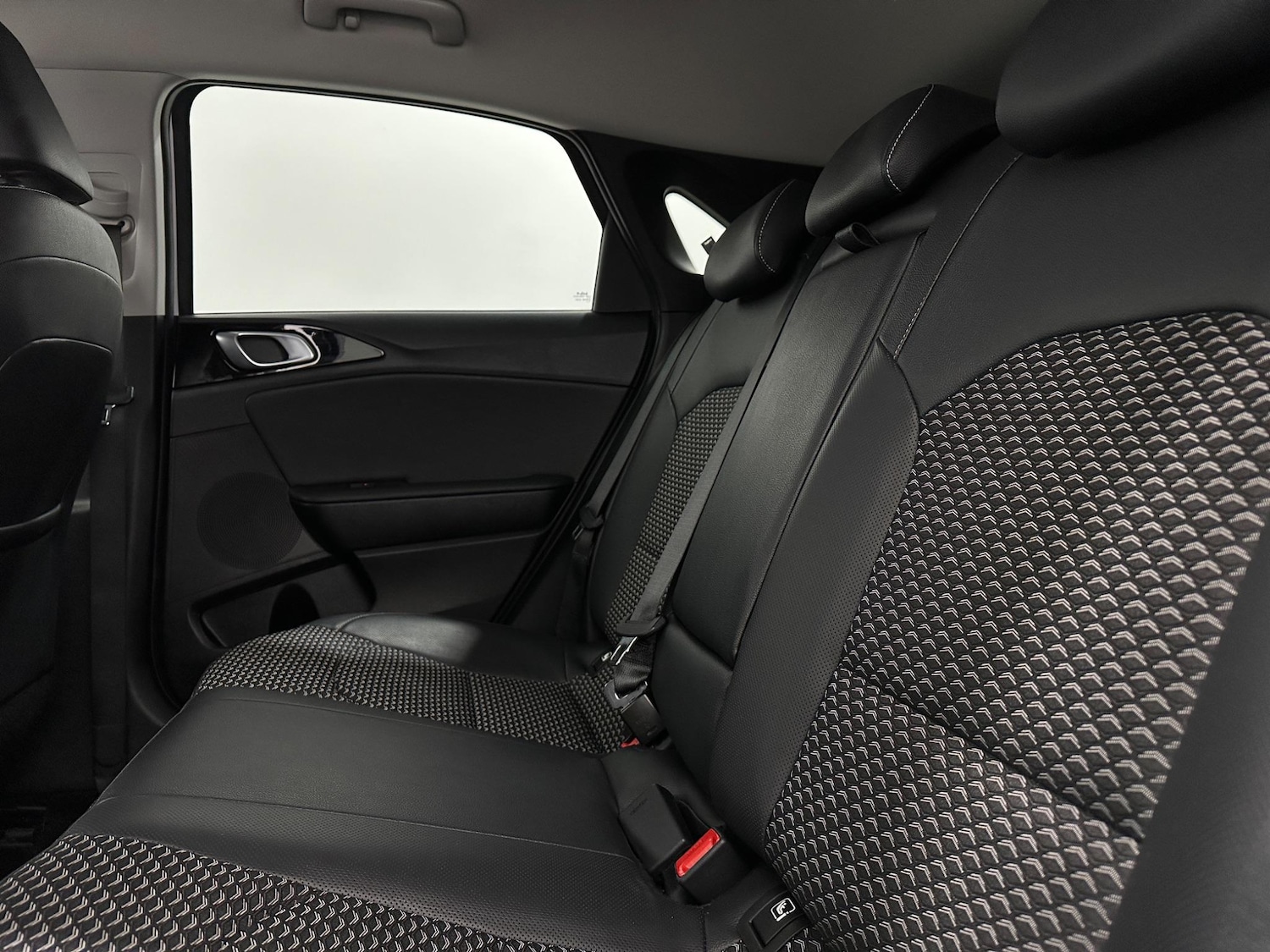 Used Kia Ceed for sale - 78205453: Photo 38