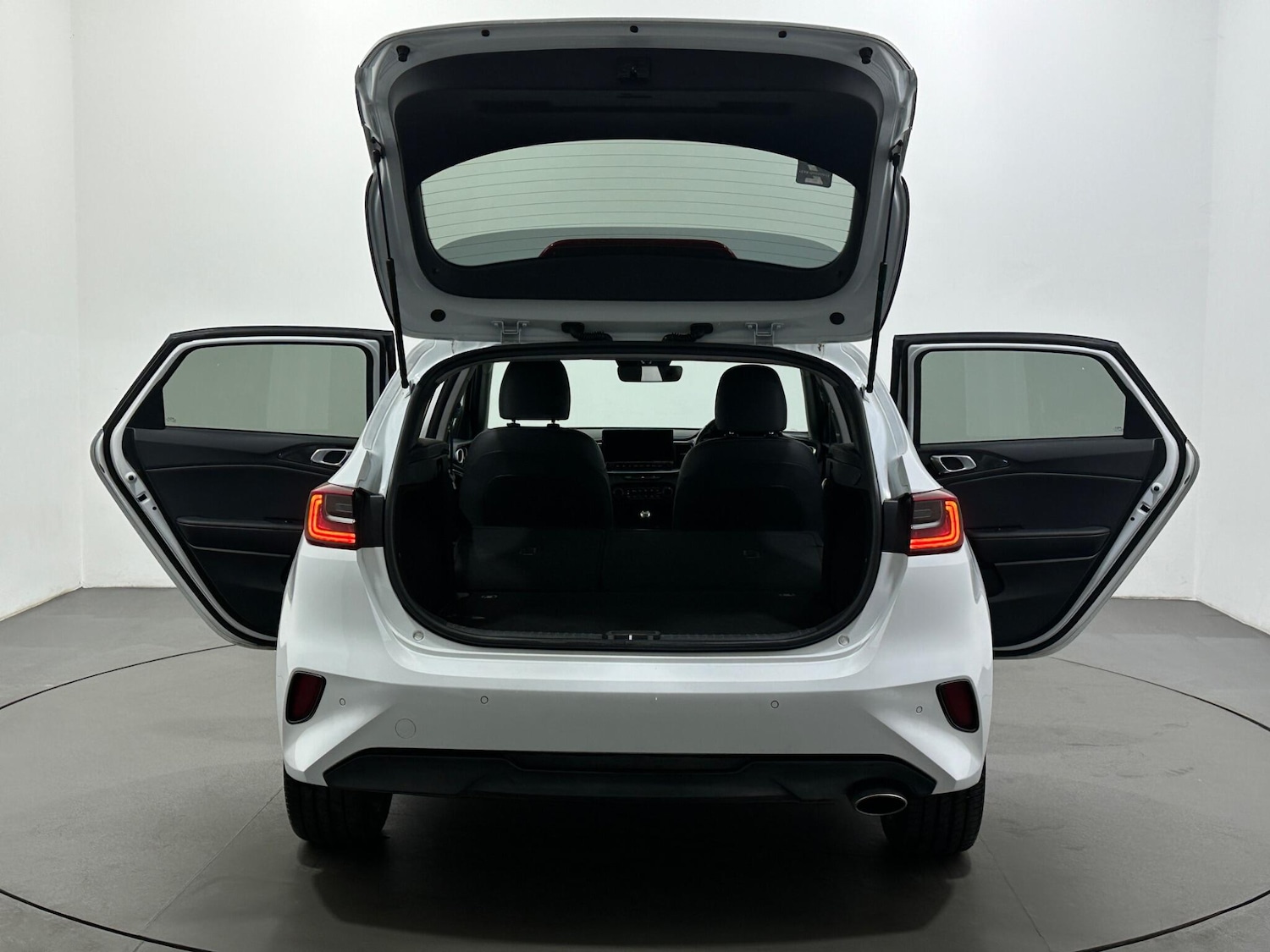 Used Kia Ceed for sale - 78205453: Photo 44