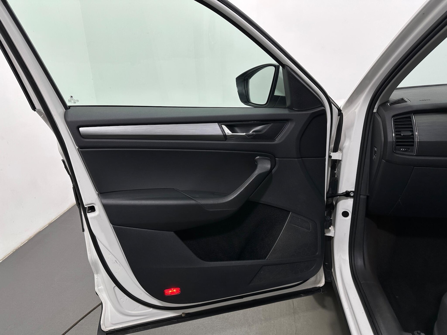 Used Skoda Kodiaq 2018 for sale - 77958404: Photo 35