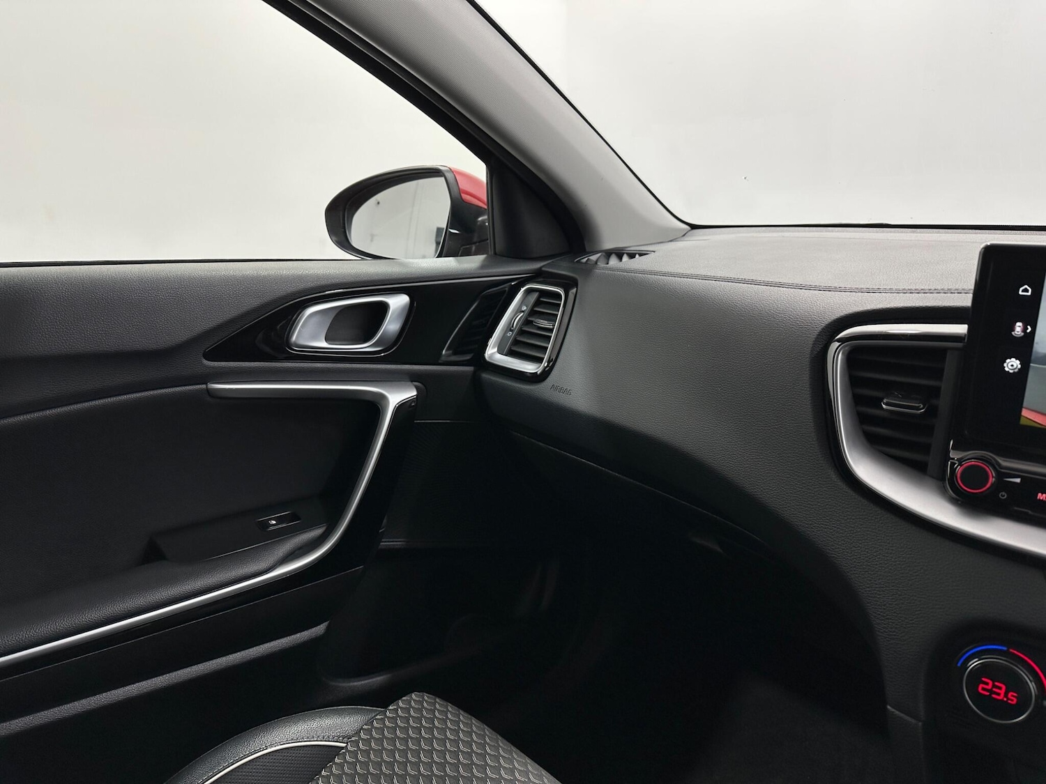 Used Kia XCeed 2022 for sale - 78100448: Photo 27