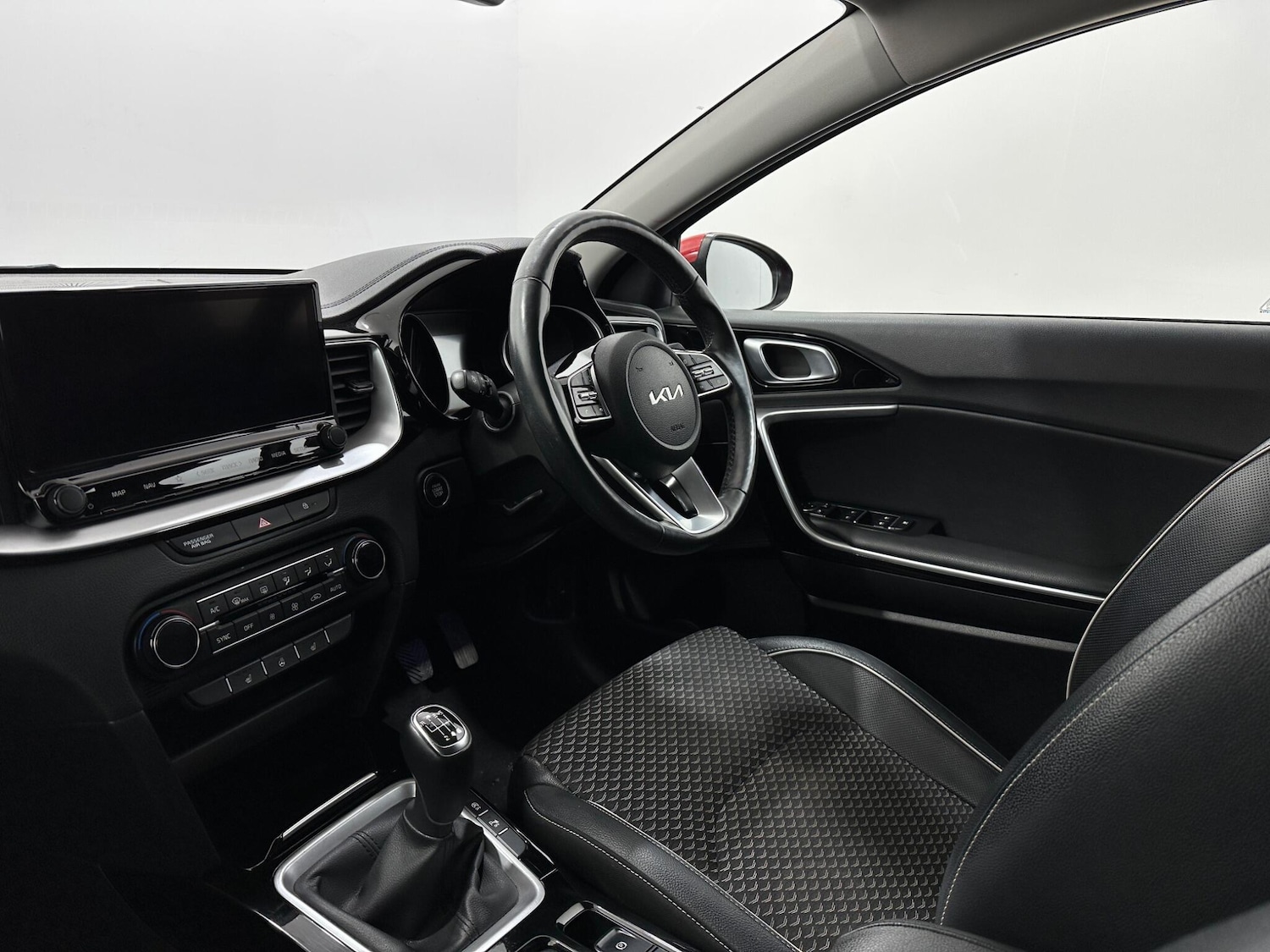 Used Kia XCeed 2022 for sale - 78100448: Photo 31