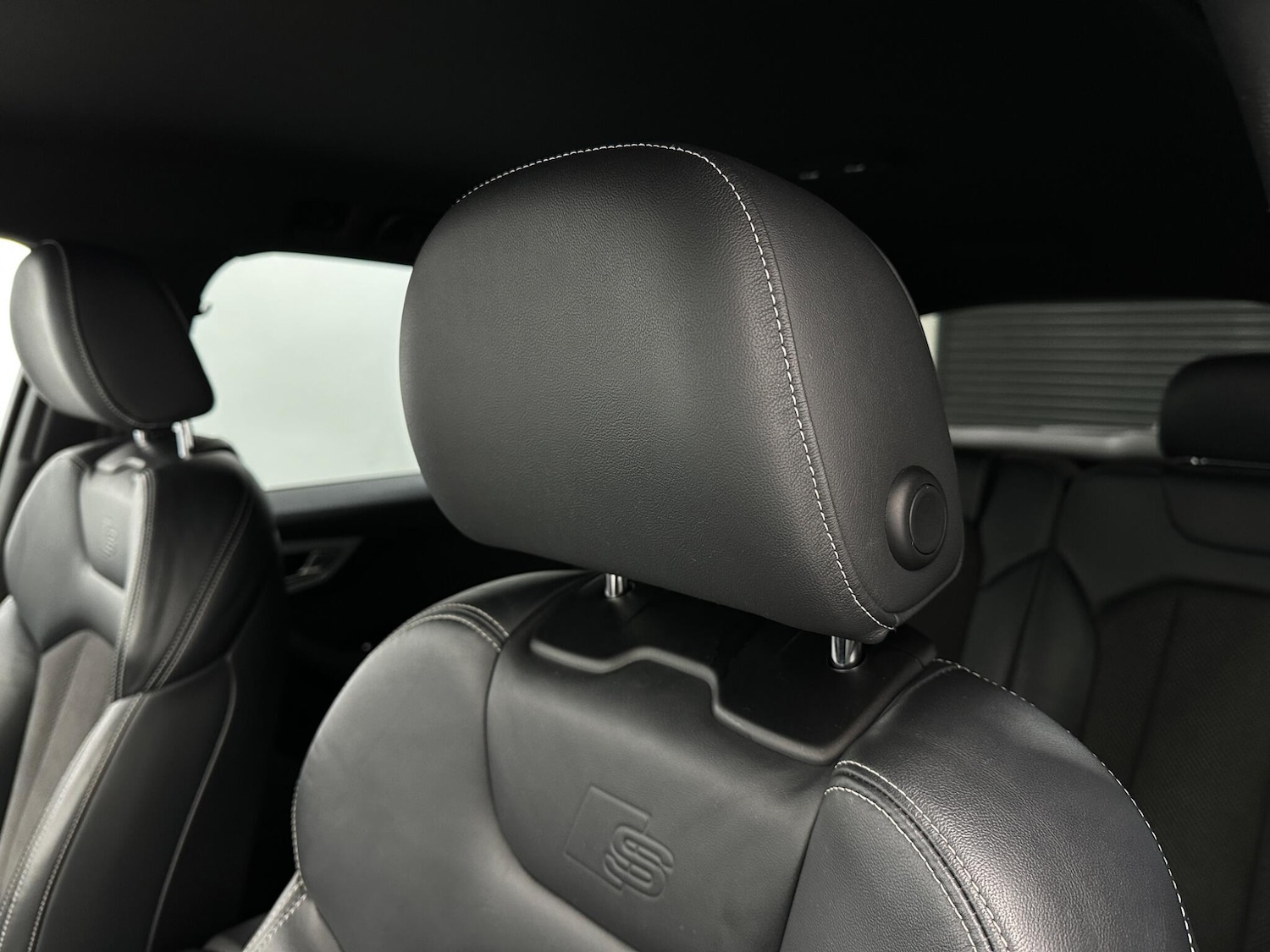 Used Audi Q7 2018 for sale - 76878872: Photo 37