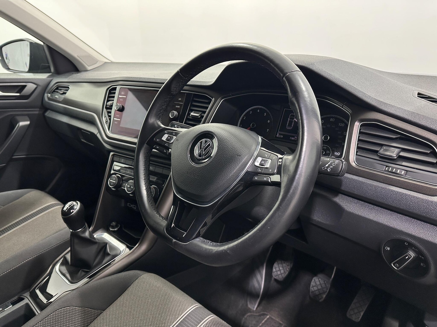 Used Volkswagen T-Roc 2018 for sale - 77564849: Photo 11