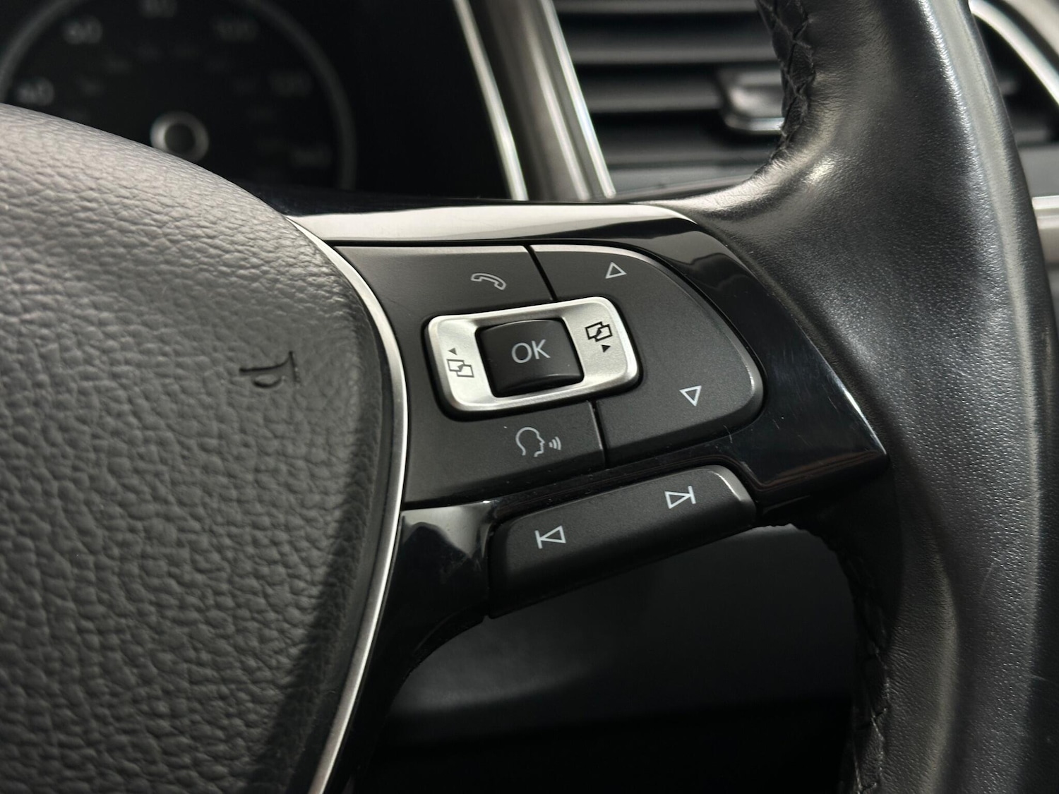 Used Volkswagen T-Roc 2018 for sale - 77564849: Photo 15