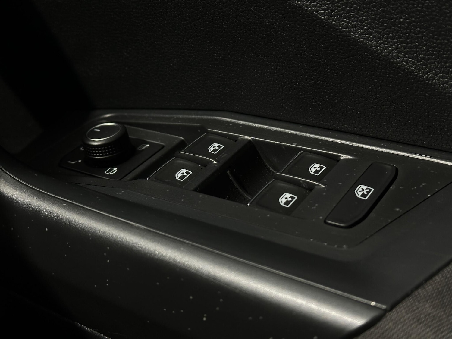 Used Volkswagen T-Roc 2018 for sale - 77564849: Photo 18