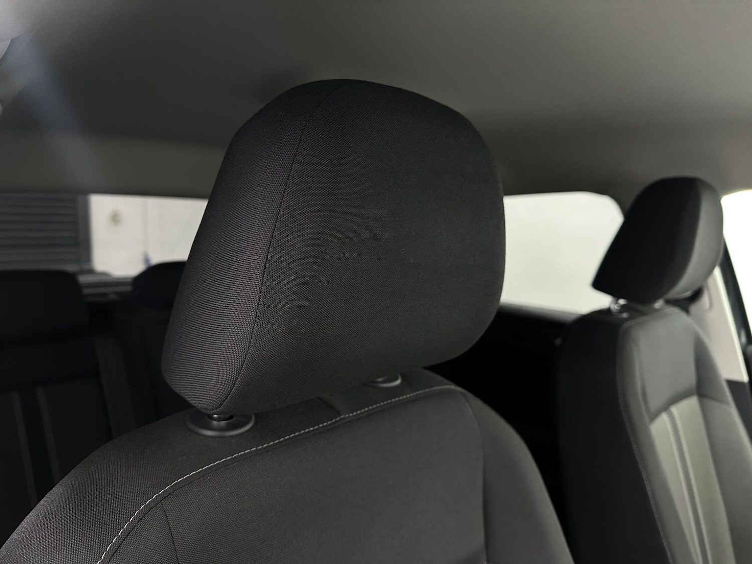 Used Volkswagen T-Roc 2018 for sale - 77564849: Photo 32