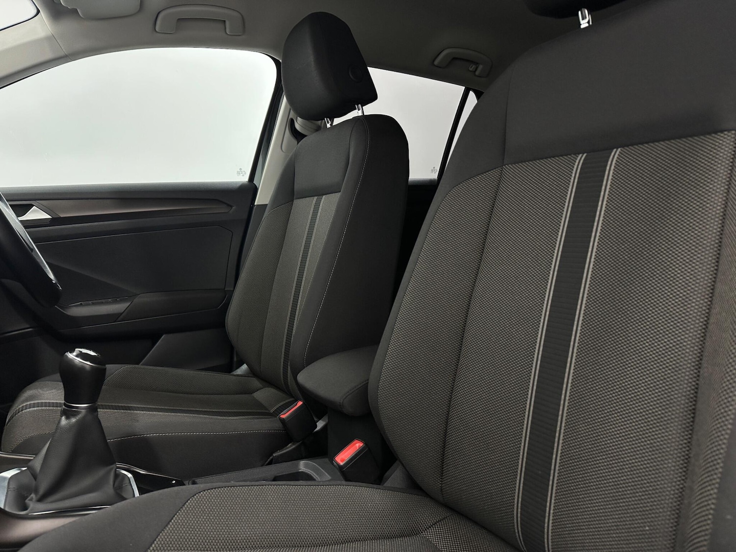 Used Volkswagen T-Roc 2018 for sale - 77564849: Photo 35