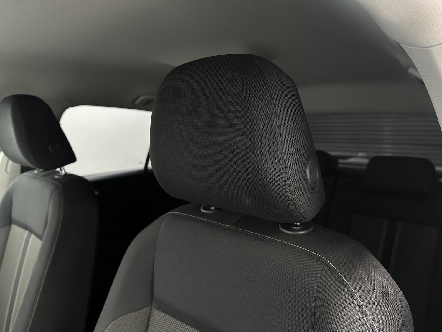 Used Volkswagen T-Roc 2018 for sale - 77564849: Photo 36