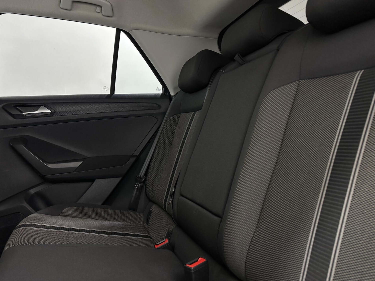 Used Volkswagen T-Roc 2018 for sale - 77564849: Photo 39