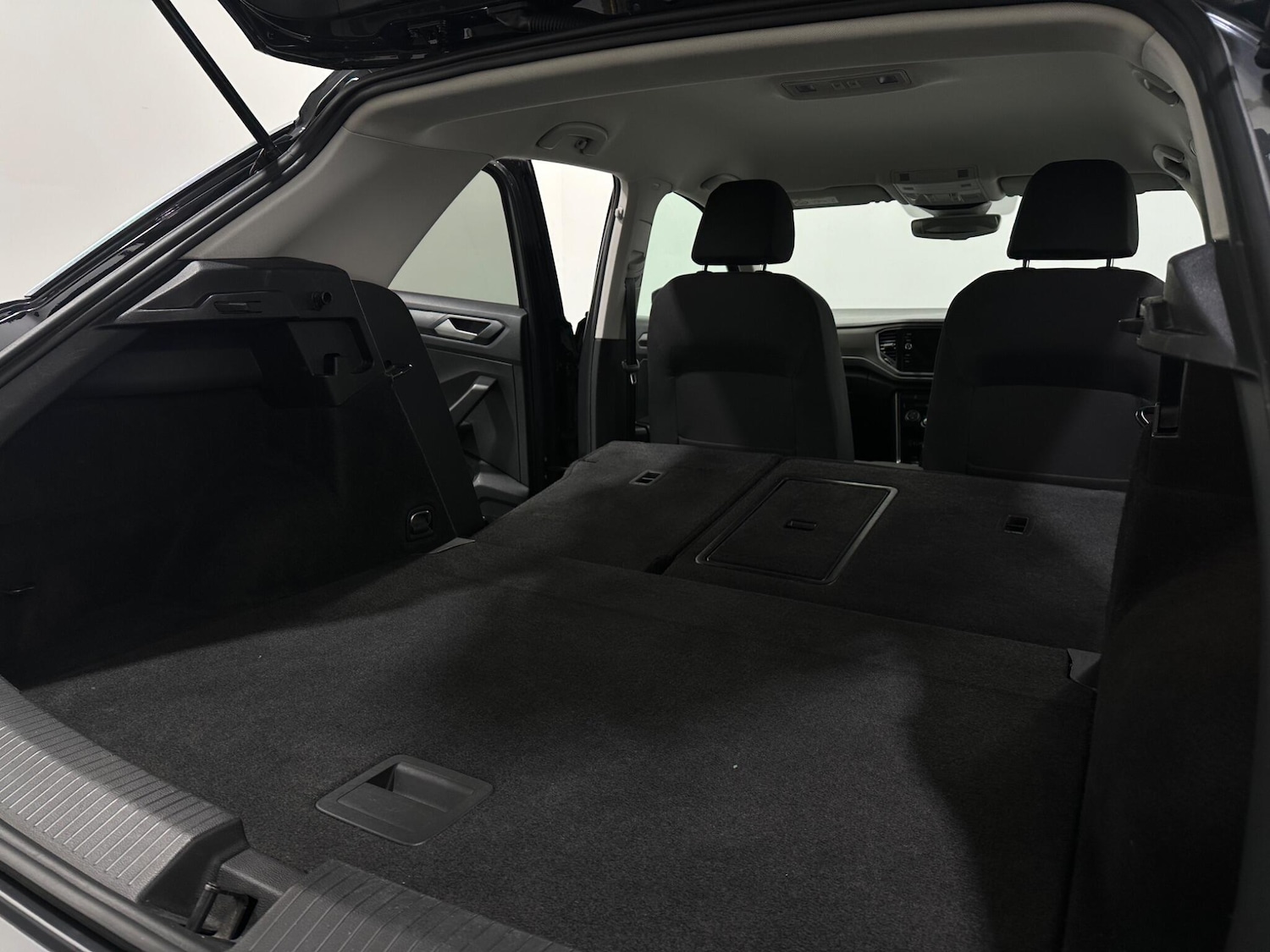 Used Volkswagen T-Roc 2018 for sale - 77564849: Photo 45