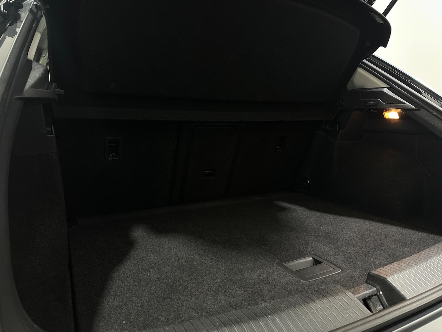 Used Volkswagen T-Roc 2018 for sale - 77564849: Photo 47