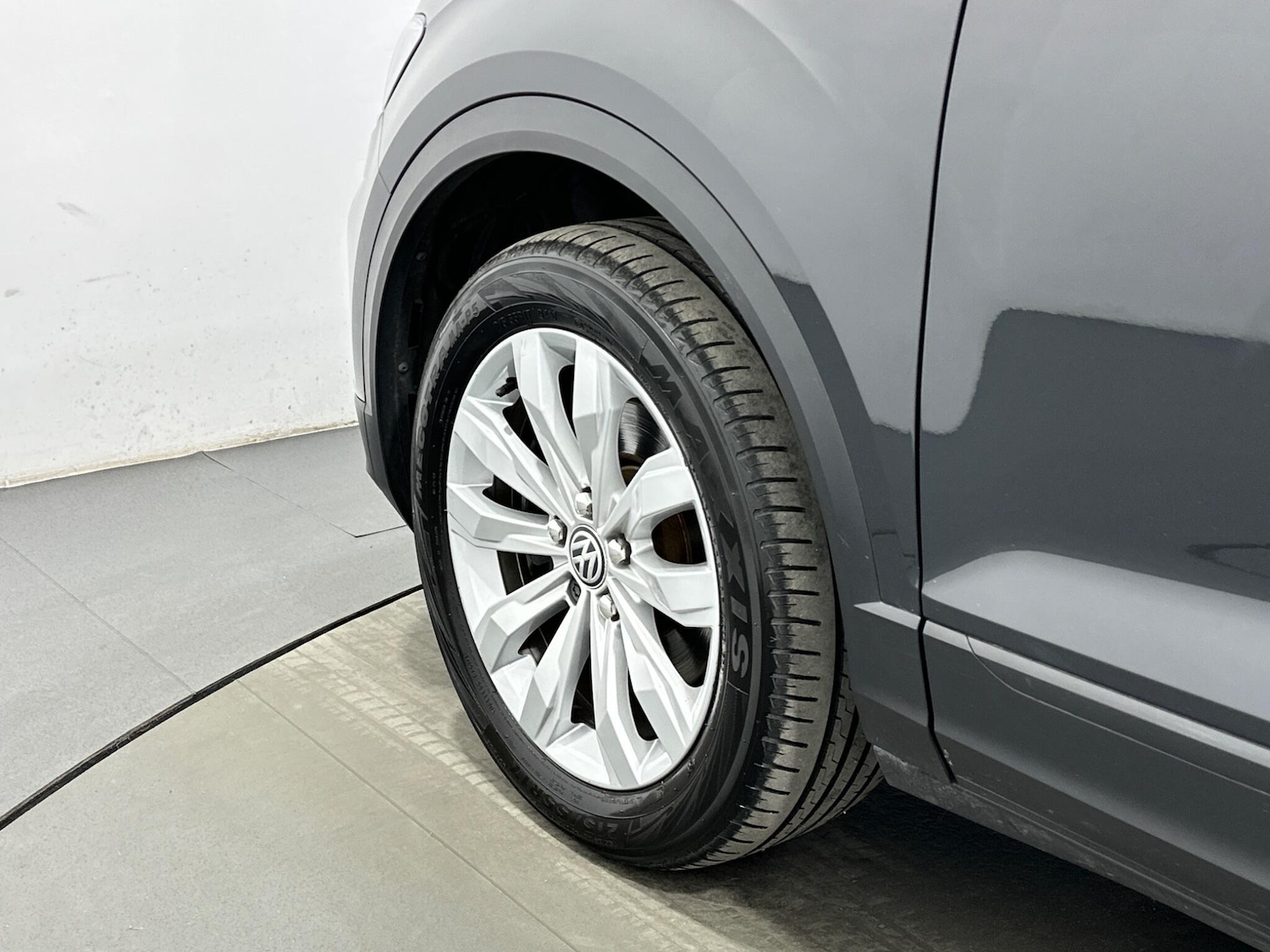 Used Volkswagen T-Roc 2018 for sale - 77564849: Photo 51