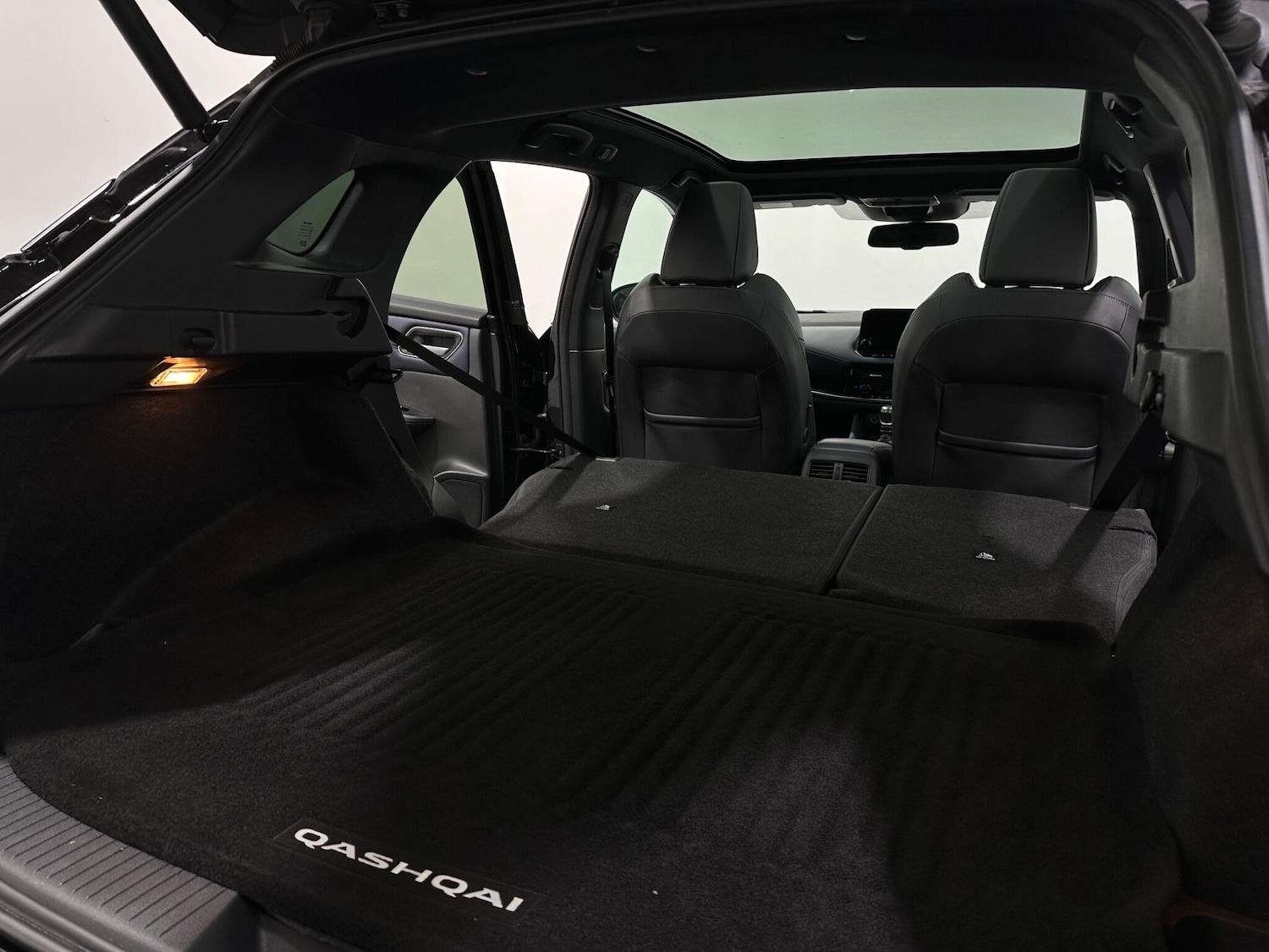 Used Nissan Qashqai 2021 for sale - 76878643: Photo 44